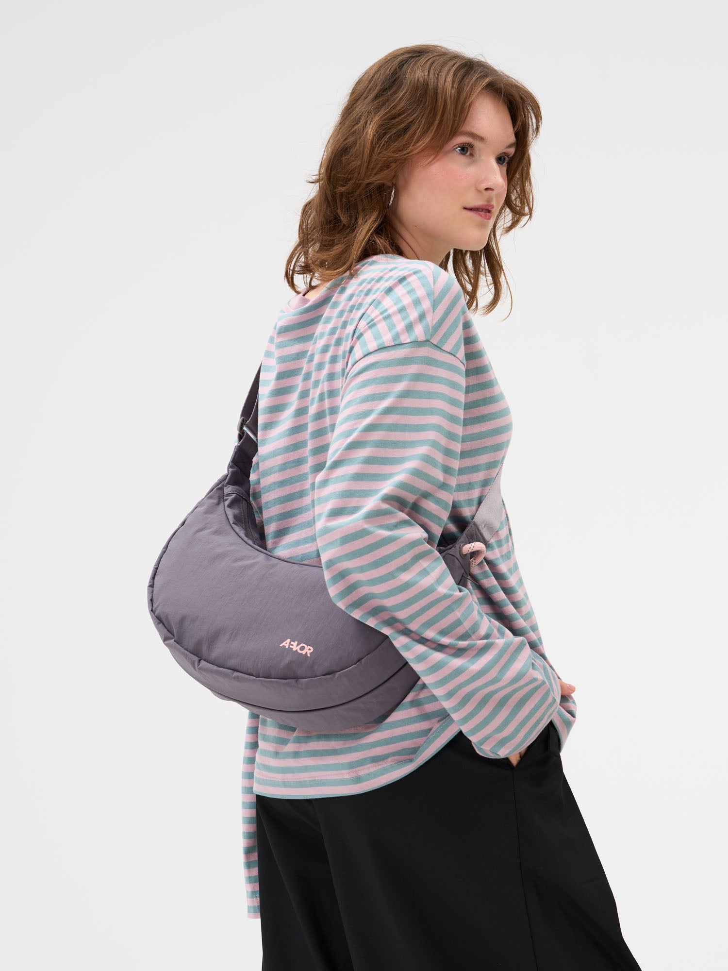 aevor-sling-bag-bauchtasche-grey-5-5-l-erweiterbar image 7