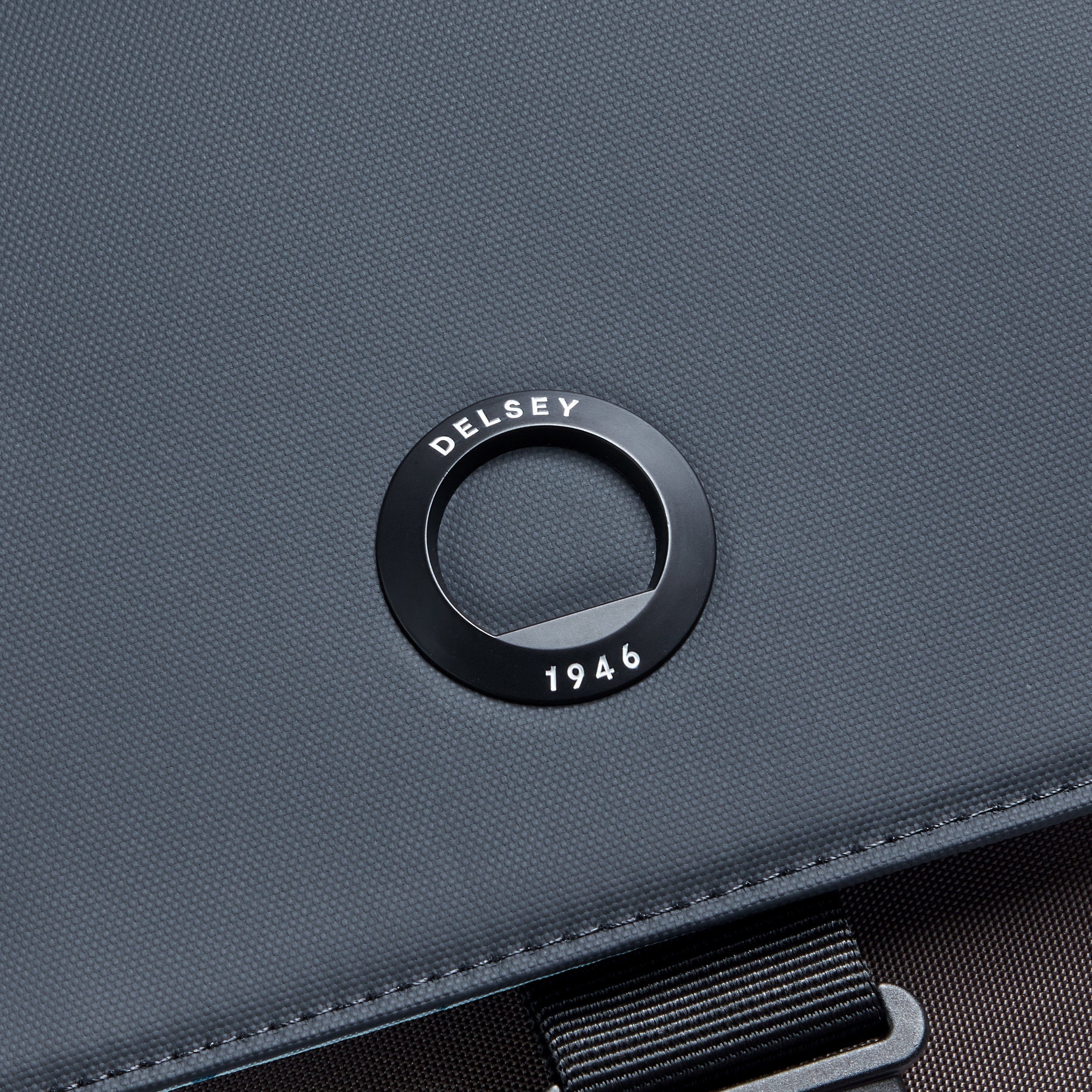 delsey-dlc-2-0-securflap-umh-ngetasche-braun-messenger image 6
