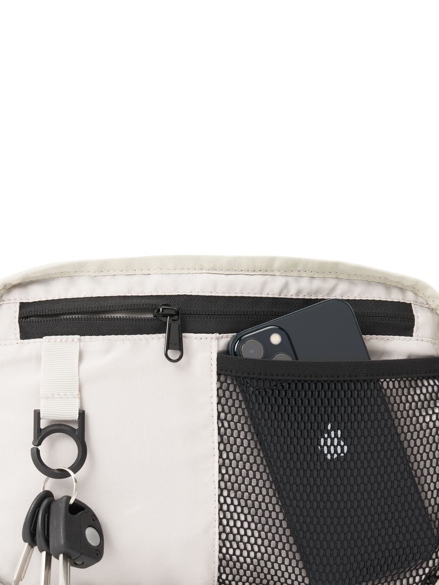 aevor-sacoche-bag-umh-ngetasche-4l-ripstop-evergreen image 4