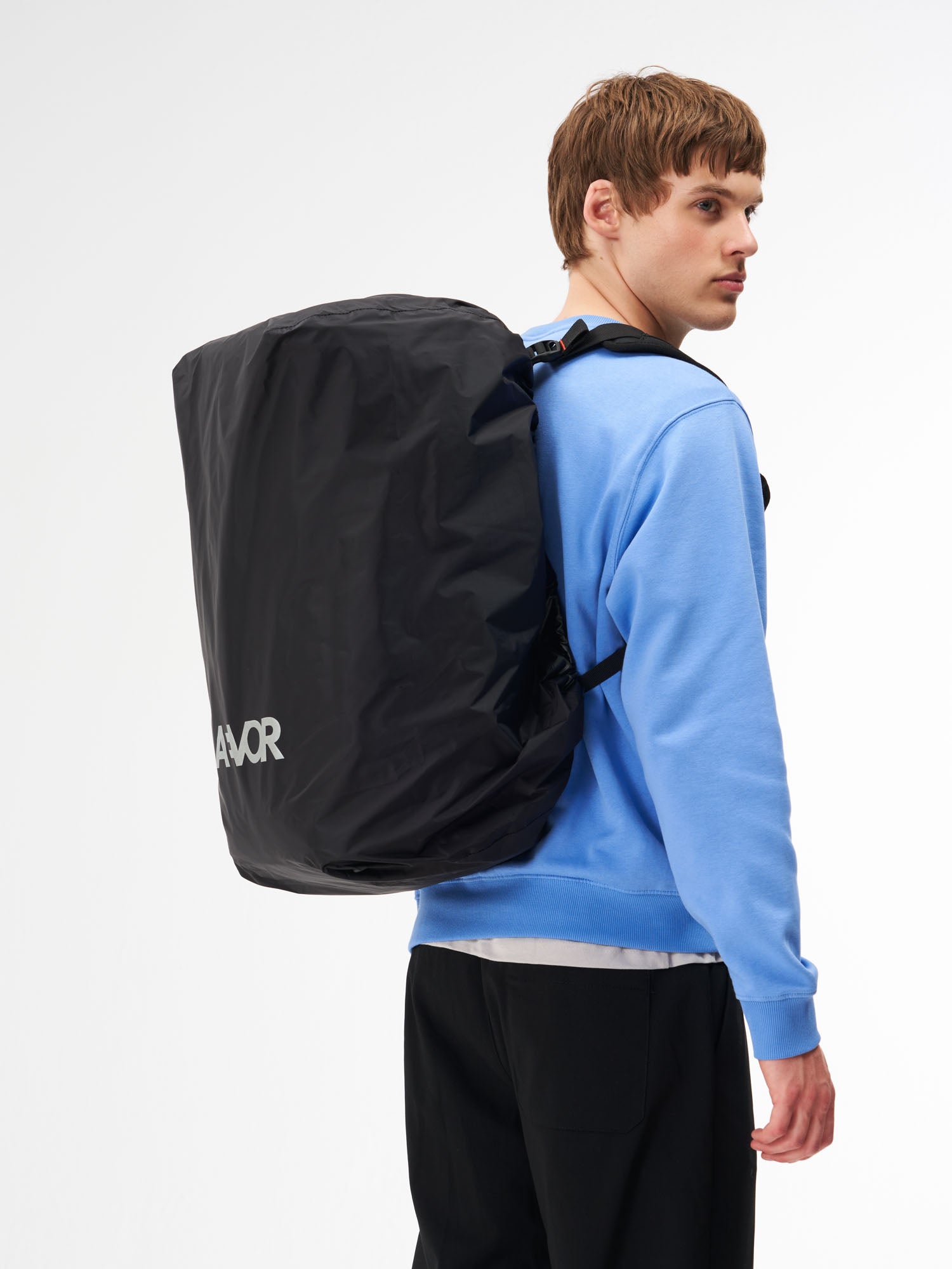 aevor-rain-cover-duffel-pack-regenh-lle-ripstop-black image 2