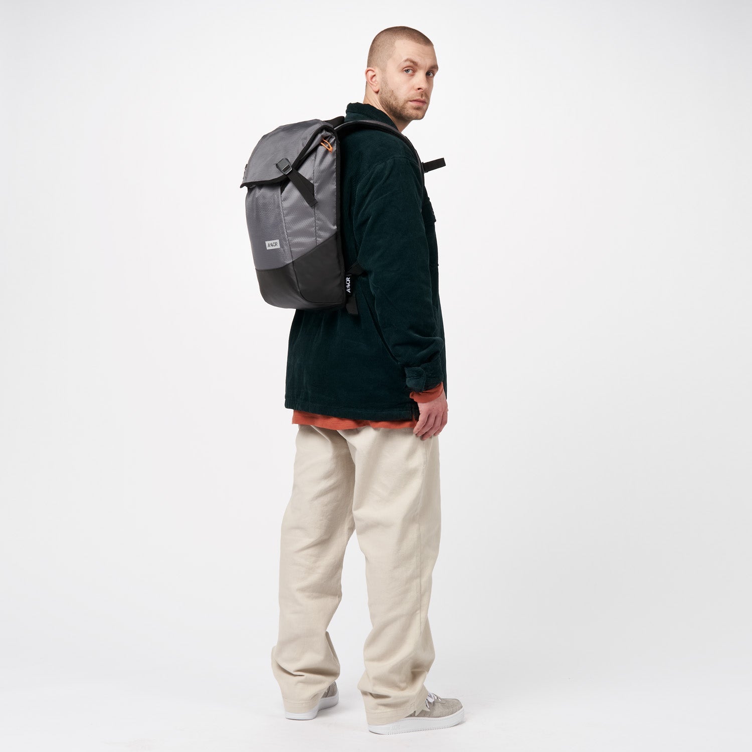 aevor-daypack-rucksack-18-l-proof-sundown-erweiterbar image 2