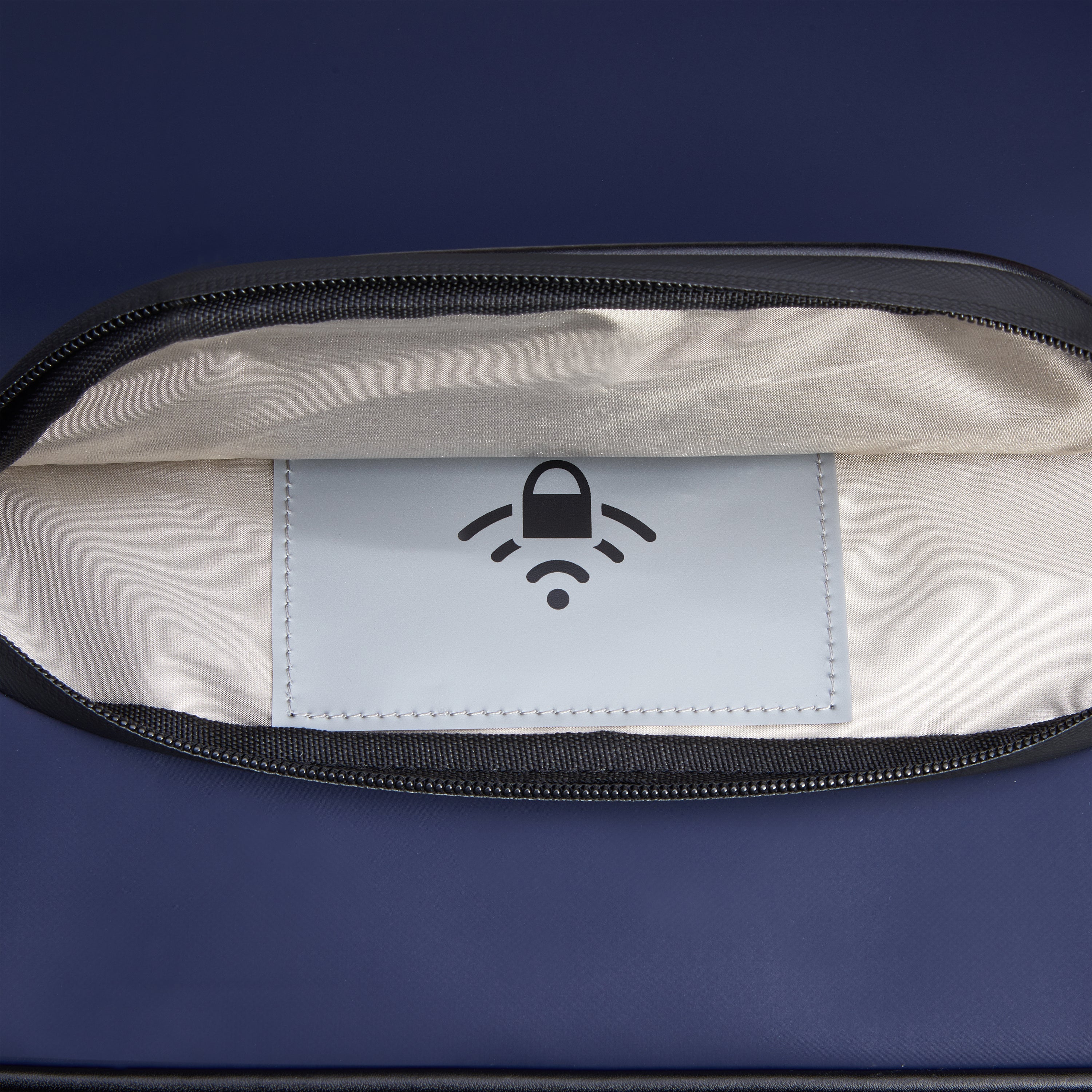 delsey-paris-chatelet-air-reisetasche-73cm-navy-check-in image 7