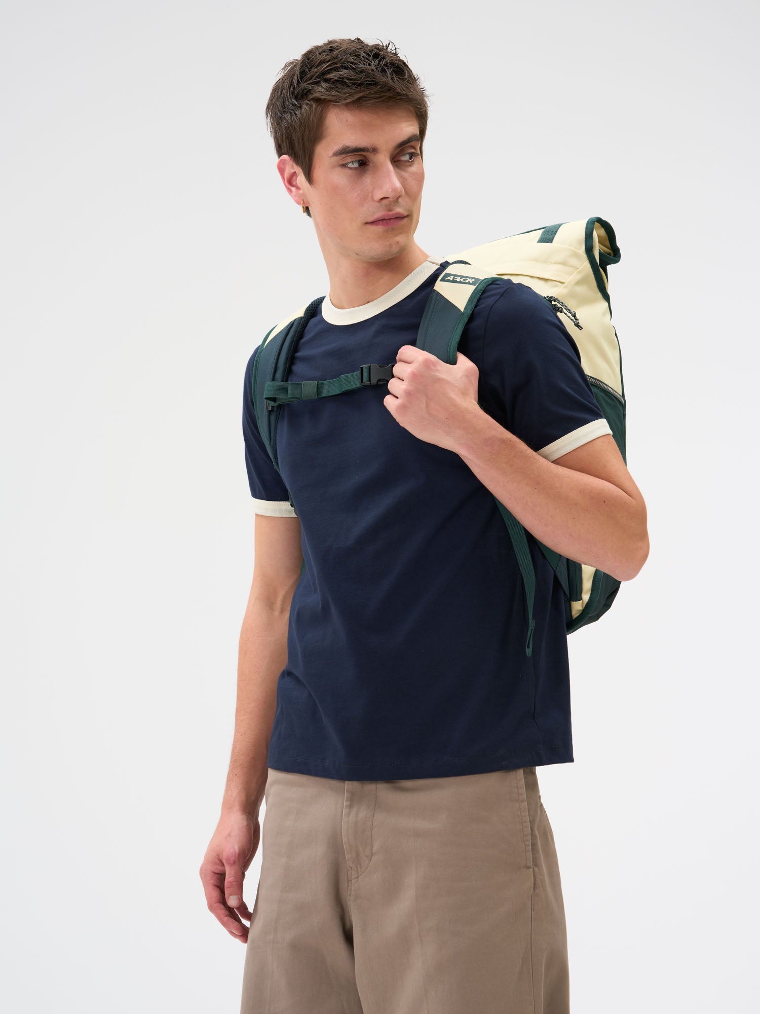 aevor-trip-pack-rucksack-banana-split-26-33-l-laptopfach image 6