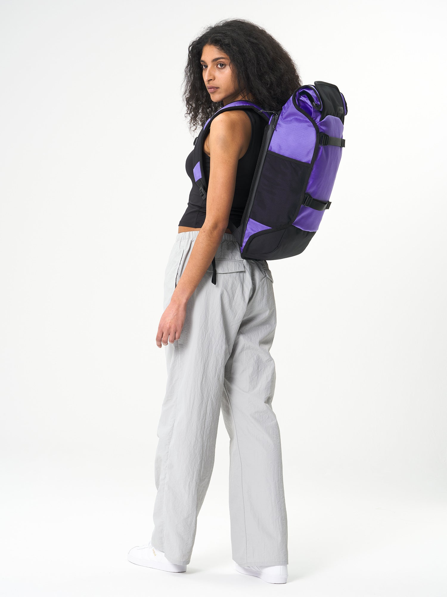 aevor-trip-pack-rucksack-26-33-l-proof-purple-lila image 2