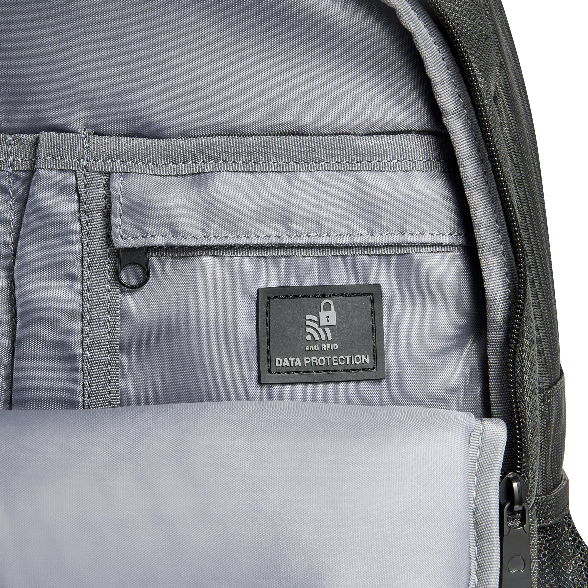 delsey-maubert-2-0-rucksack-27l-graphite-2-f-cher-laptop image 5