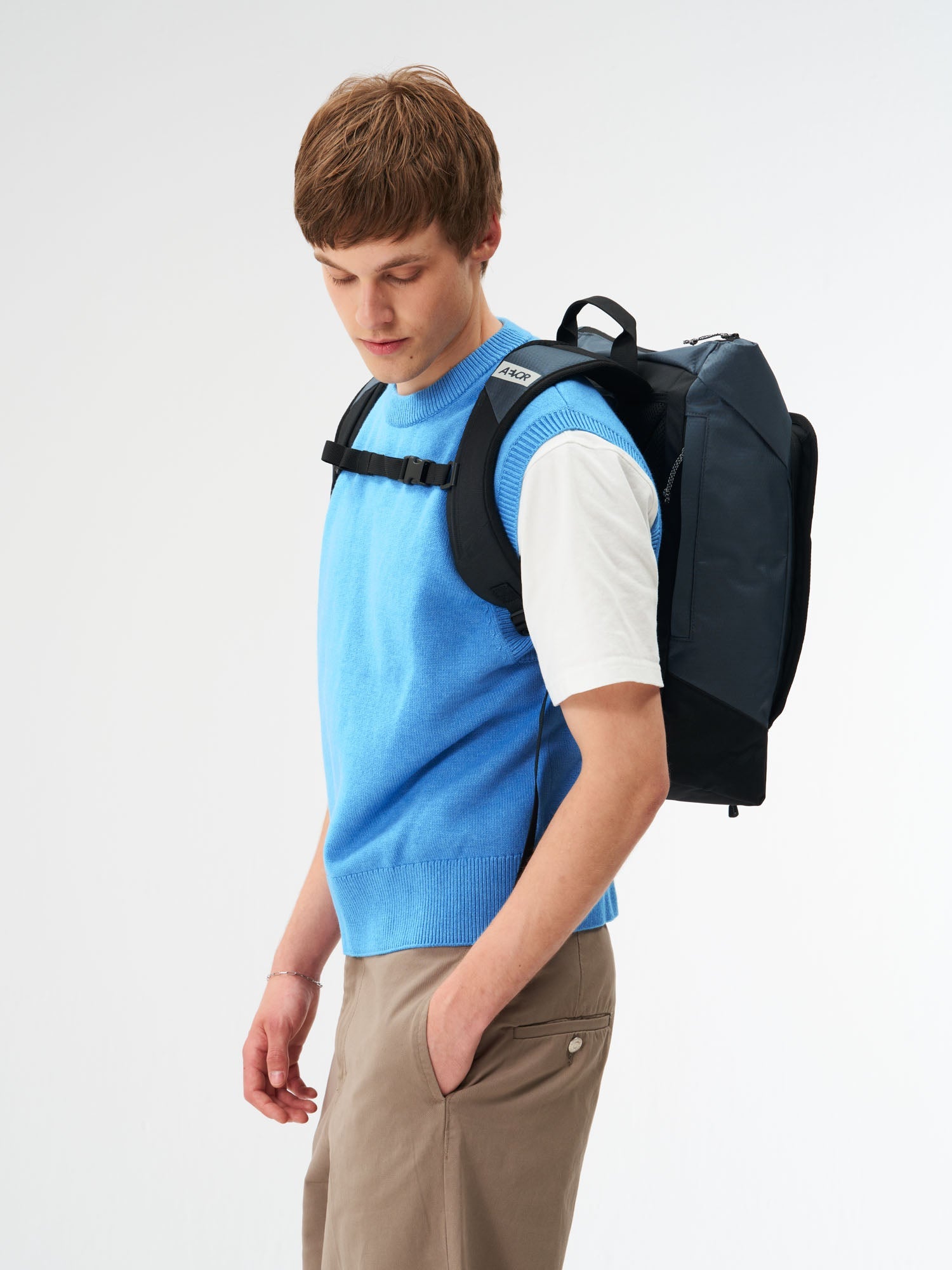 aevor-day-pack-flx-rucksack-21l-proof-petrol-laptop image 5