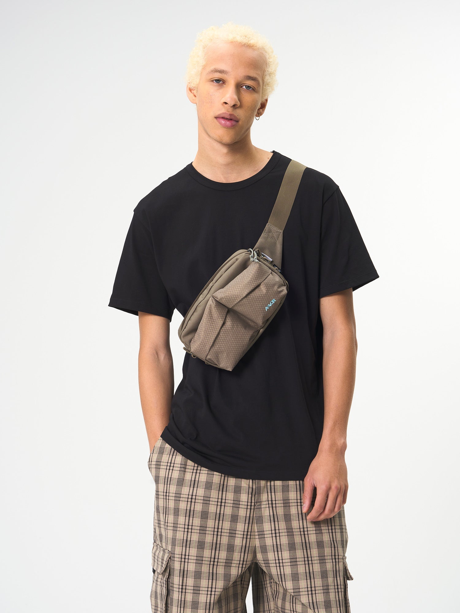 aevor-hip-bag-utility-bauchtasche-coffee-brown-3-l image 2