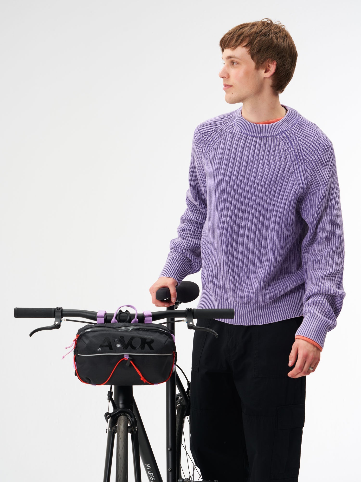 aevor-bar-bag-bauchtasche-proof-dual-dip-violett-rush-osfa image 4