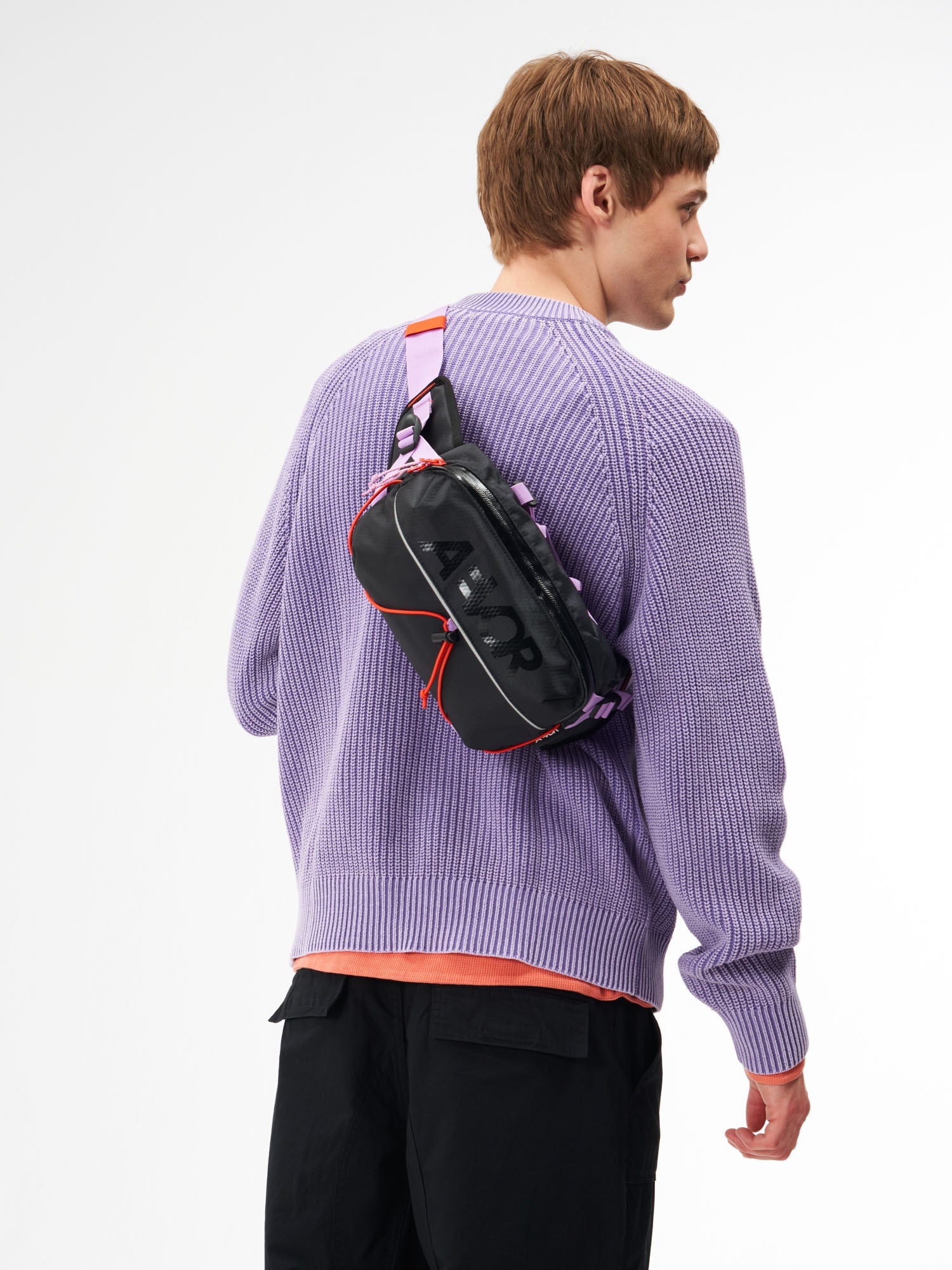 aevor-bar-bag-bauchtasche-proof-dual-dip-violett-rush-osfa image 6