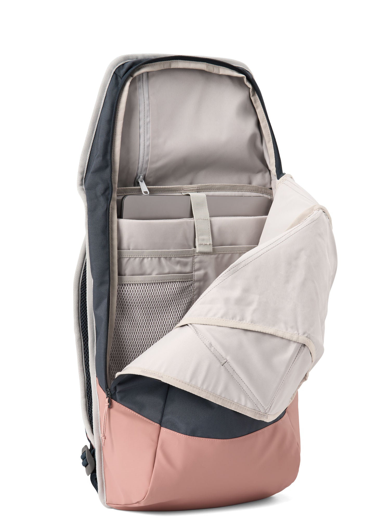 aevor-daypack-rucksack-chilled-rose-18-28-l-laptop image 4