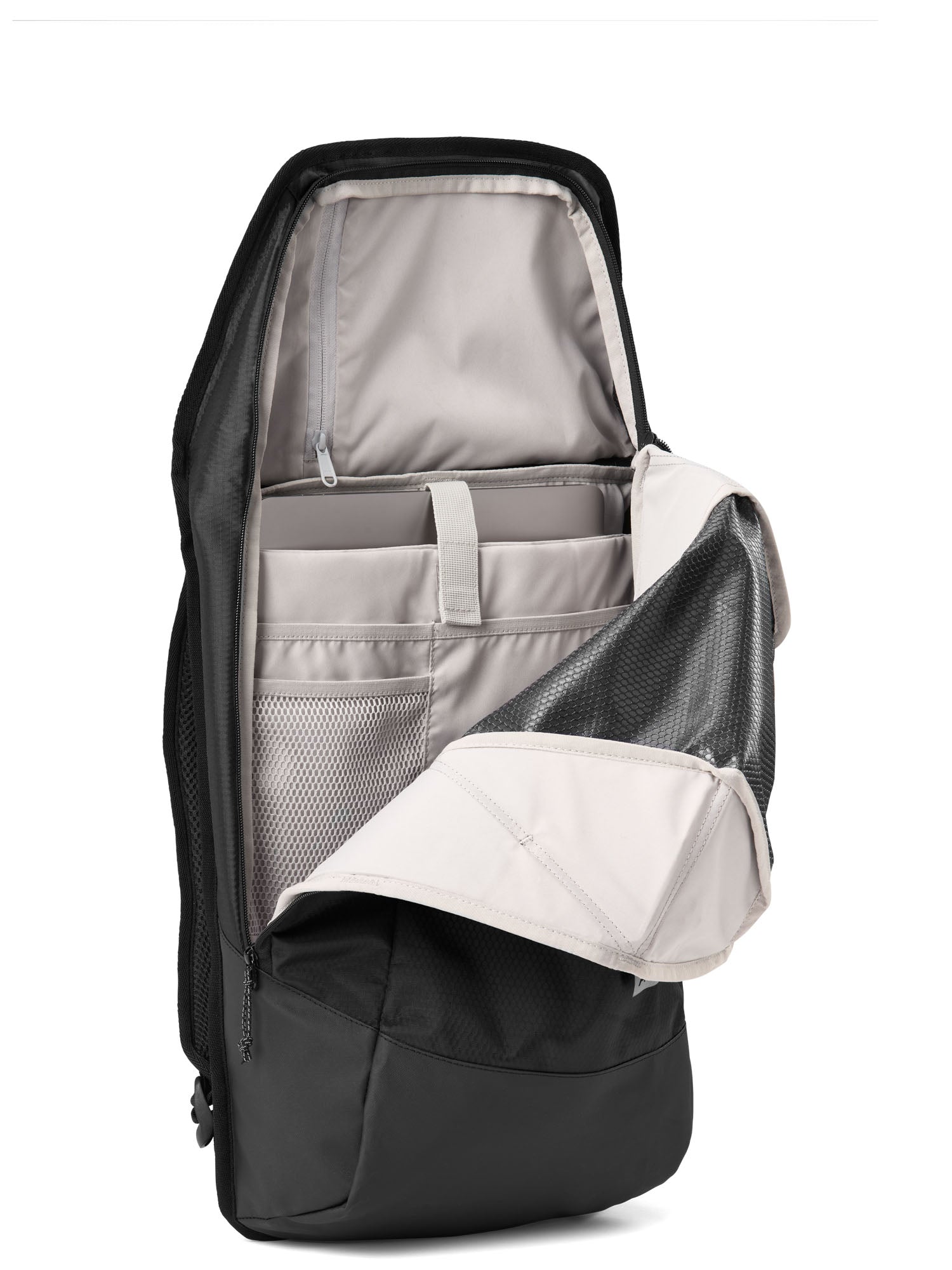 aevor-daypack-rucksack-proof-black-18l-erweiterbar image 4