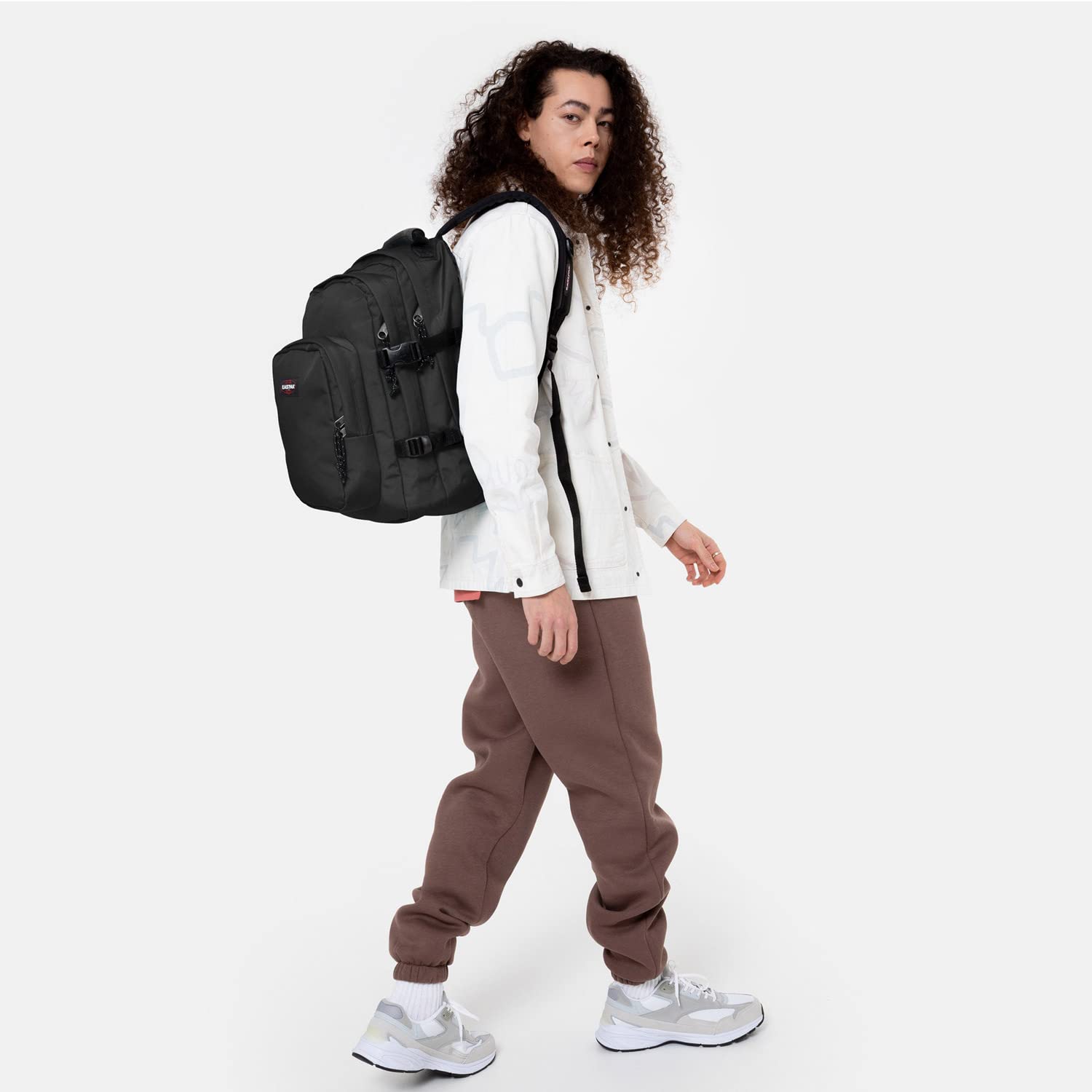 eastpak-provider-rucksack-33-l-schwarz-mit-organizer image 5