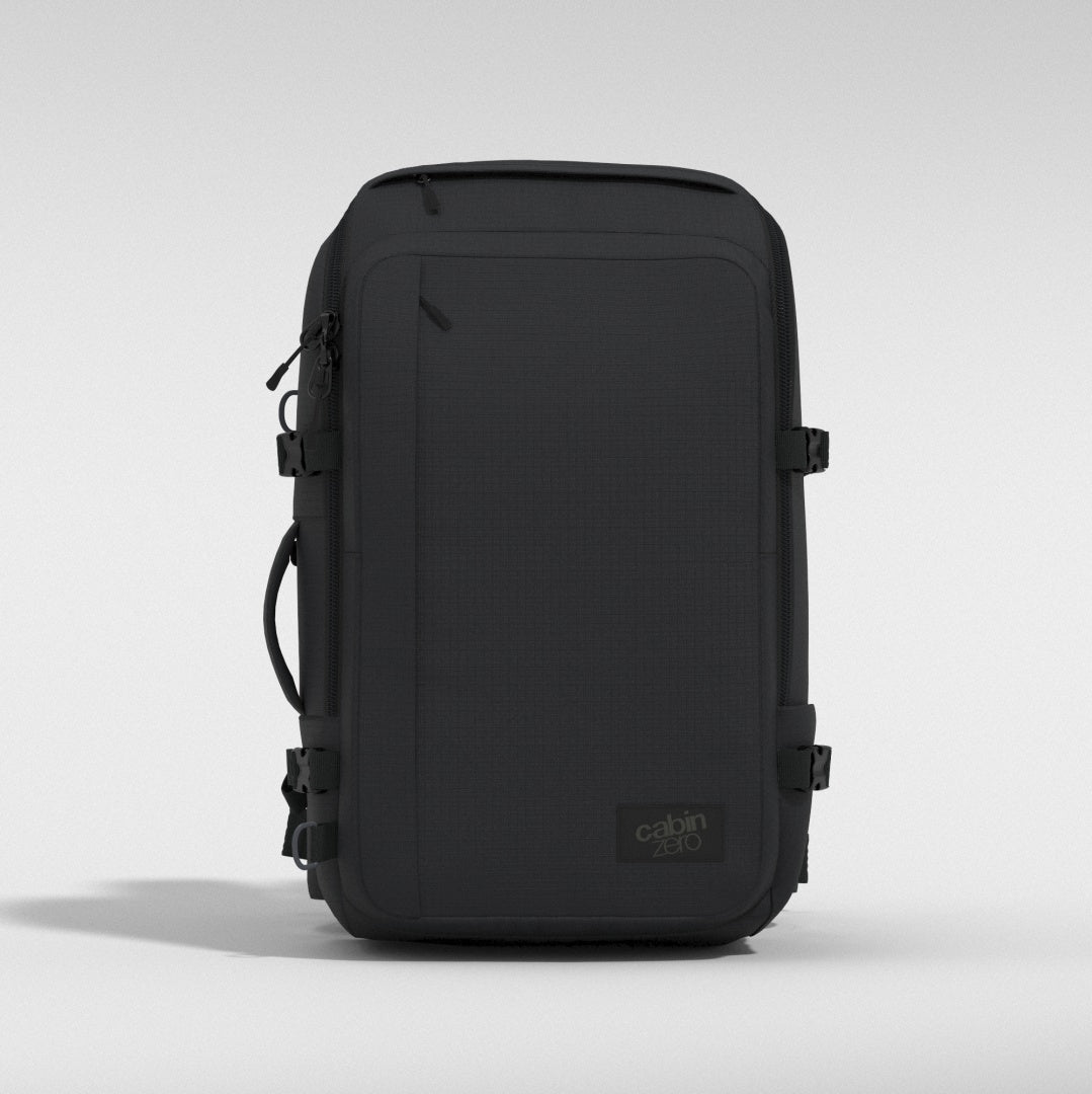 cabin-zero-adv-rucksack-42-l-absolute-black-handgep-ck image 1