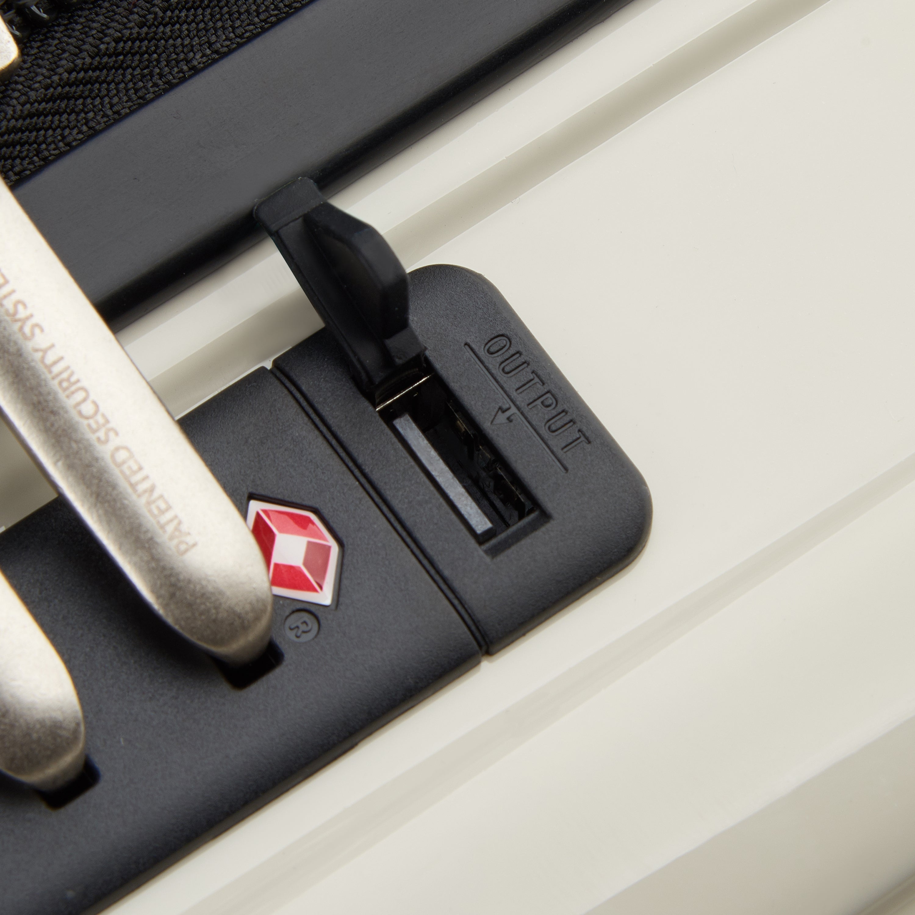 delsey-shadow-5-0-55-cm-kabinenkoffer-ivory-erweiterbar-tsa image 6