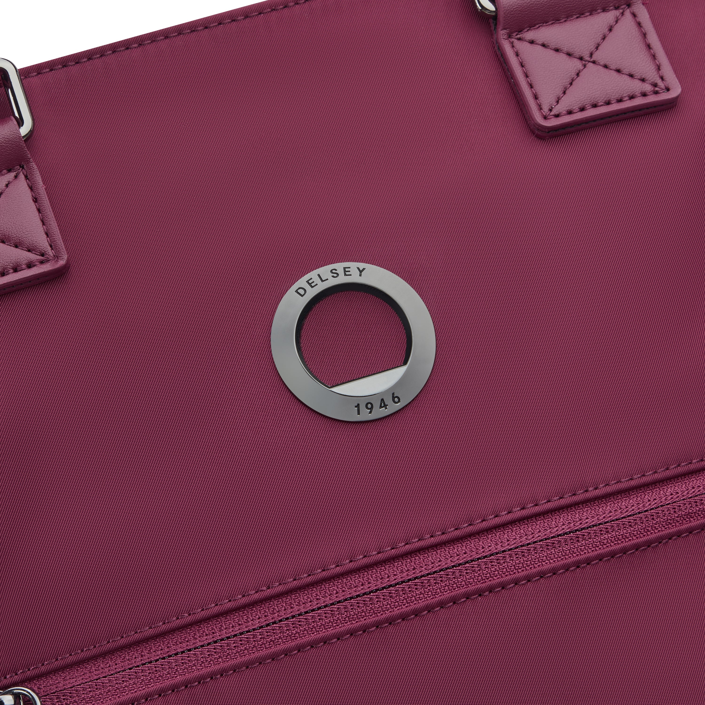 delsey-victoire-tote-backpack-17l-burgundy-laptop image 4