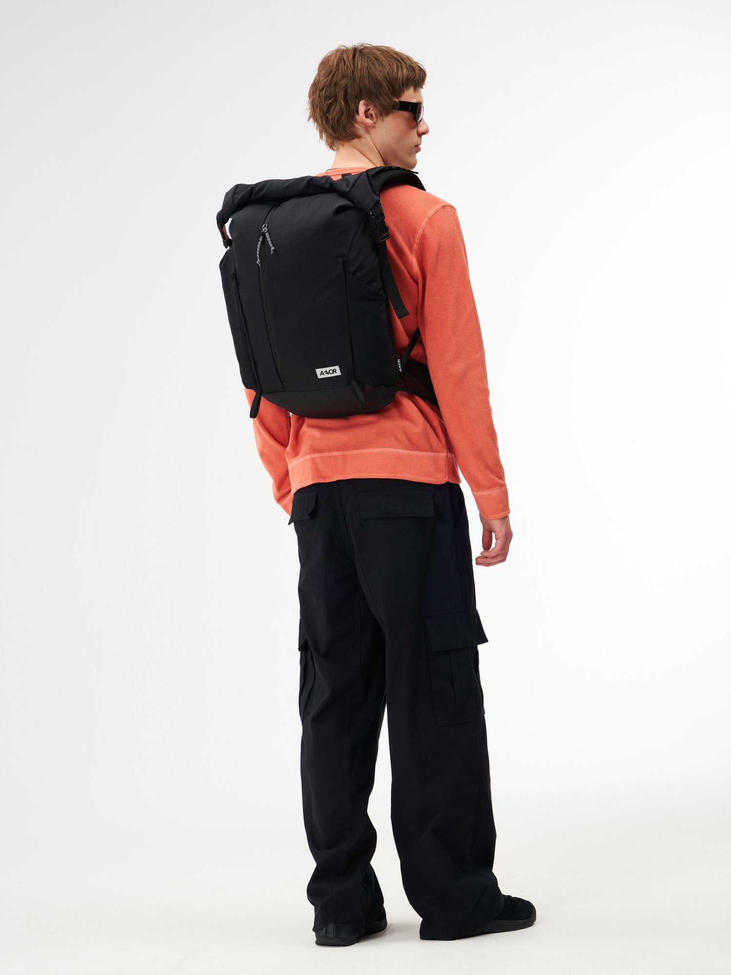 aevor-active-pack-rucksack-schwarz-mit-laptopfach image 6