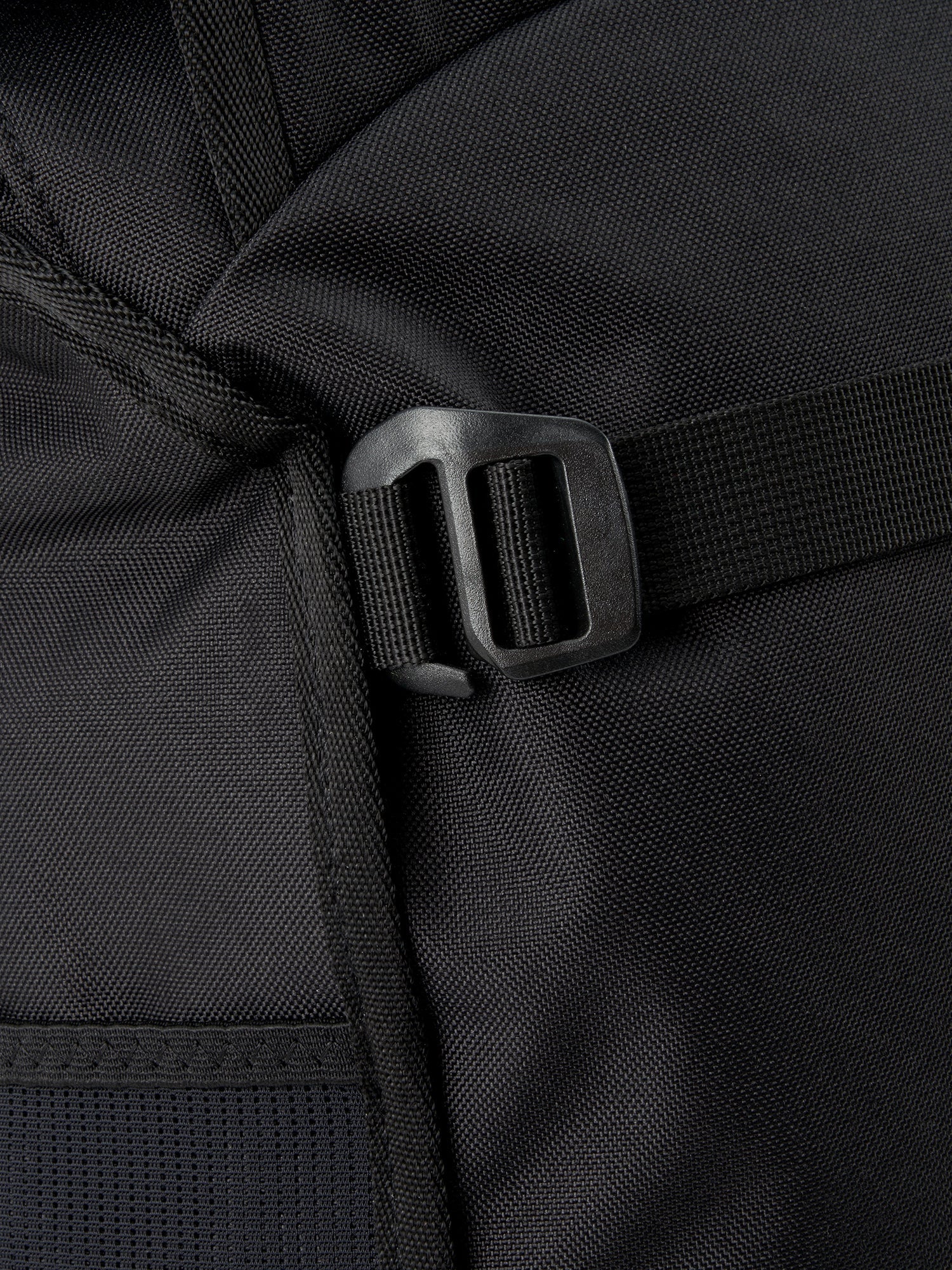 aevor-trip-pack-black-eclipse-rucksack-sling-bag-set image 8