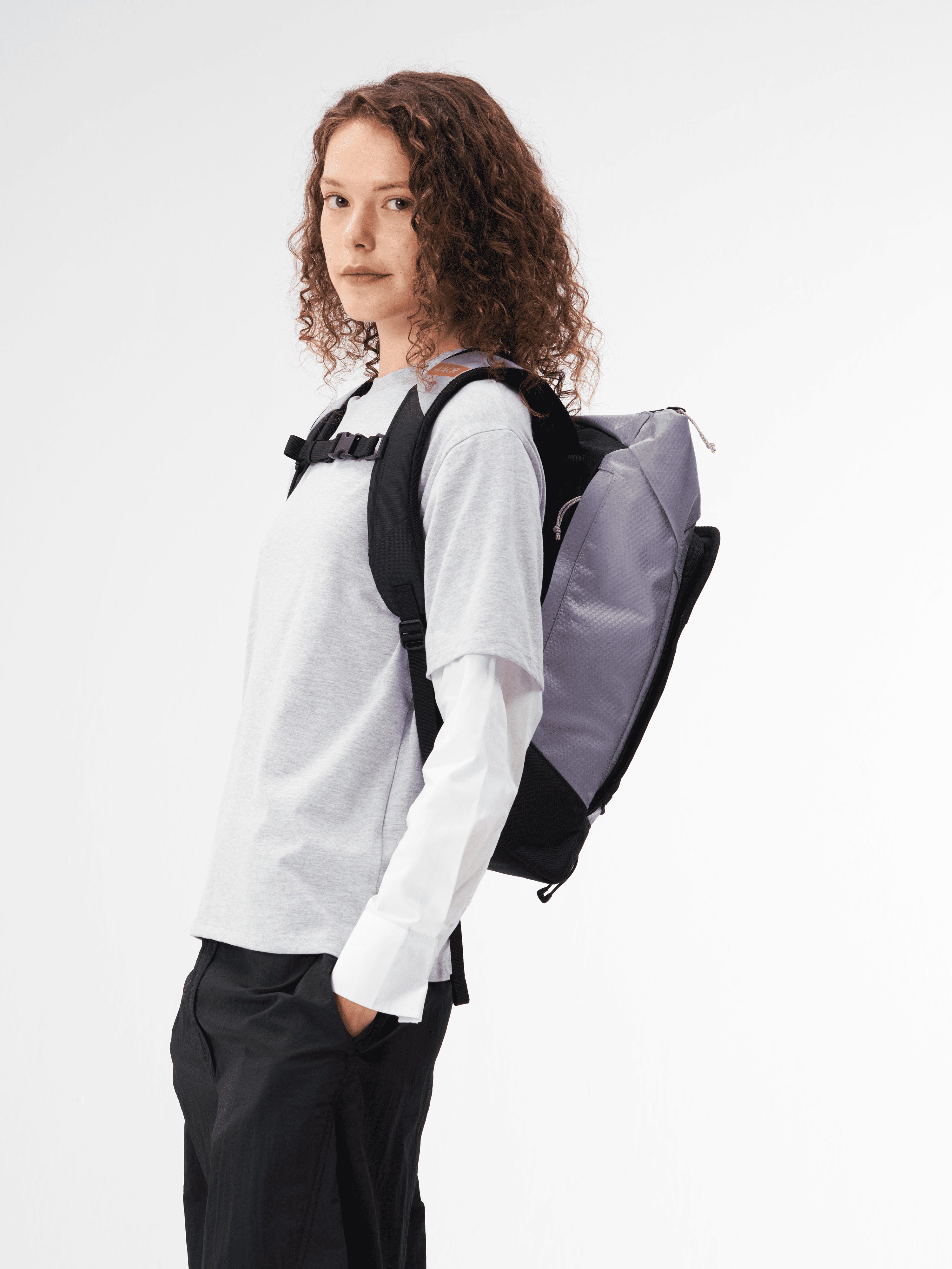 aevor-day-pack-flx-rucksack-proof-lavender-21l image 6