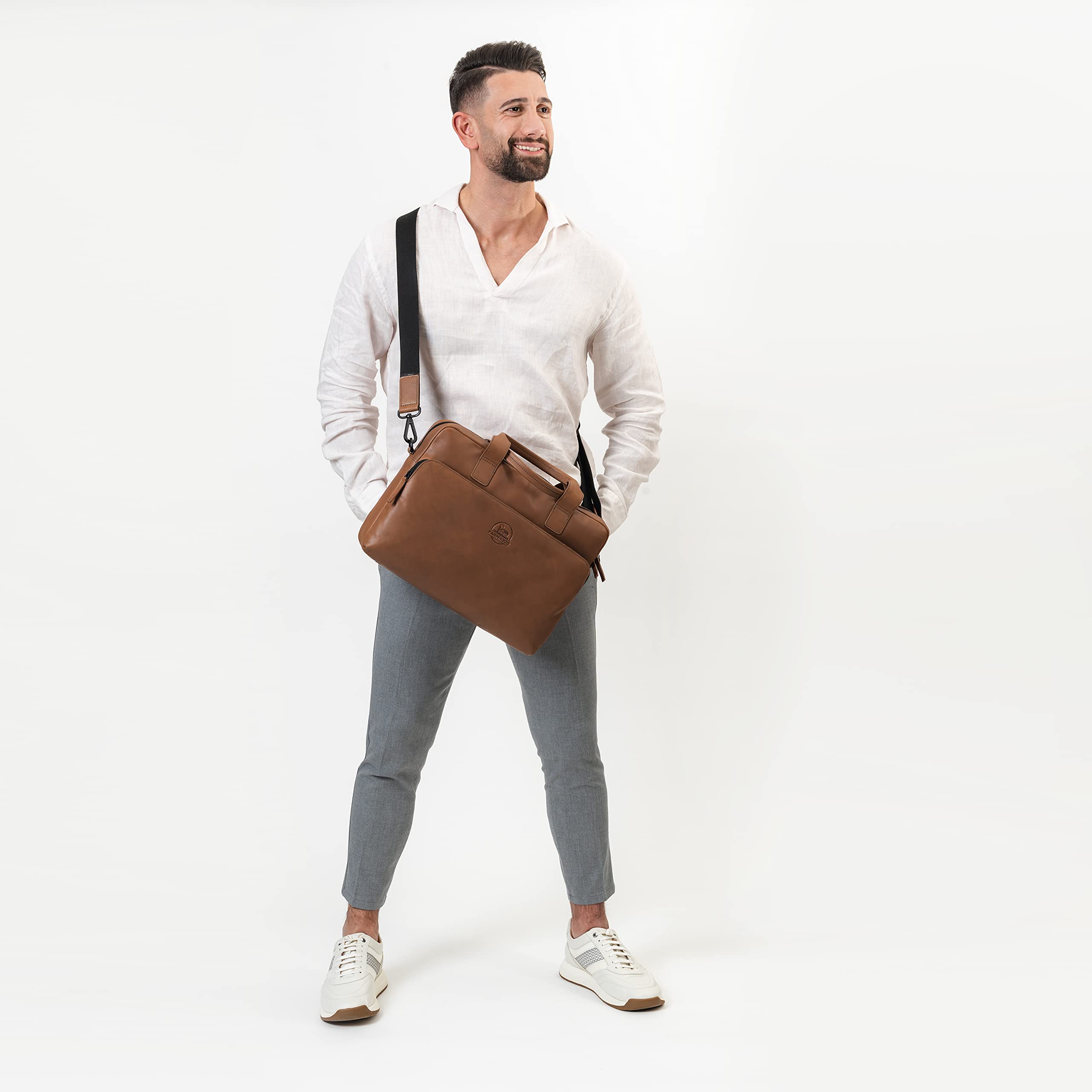 farmhood-nashville-aktentasche-leder-laptop-39-cm image 2