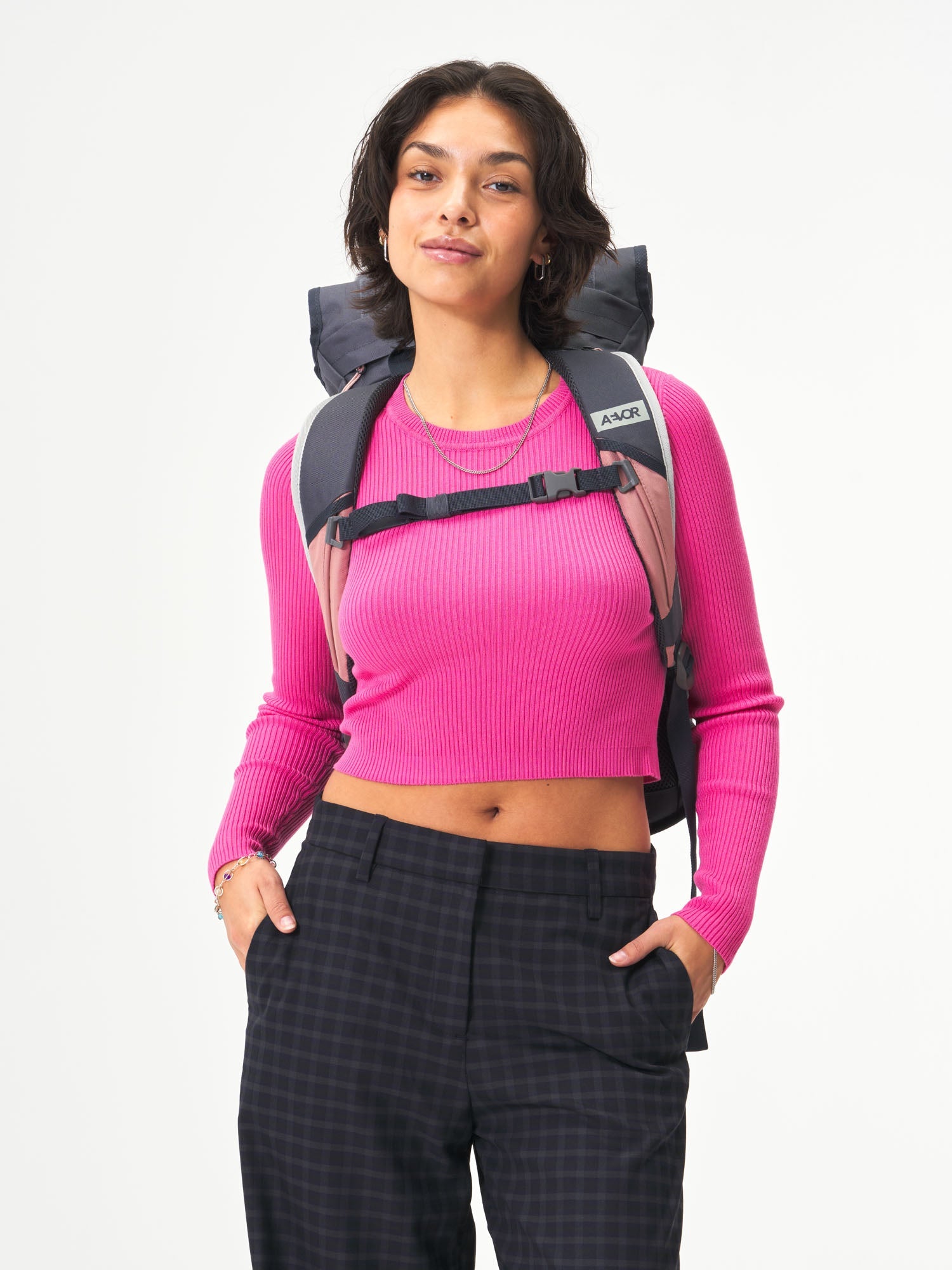 aevor-trip-pack-rucksack-chilled-rose-26-33l-laptop-15-zoll image 7