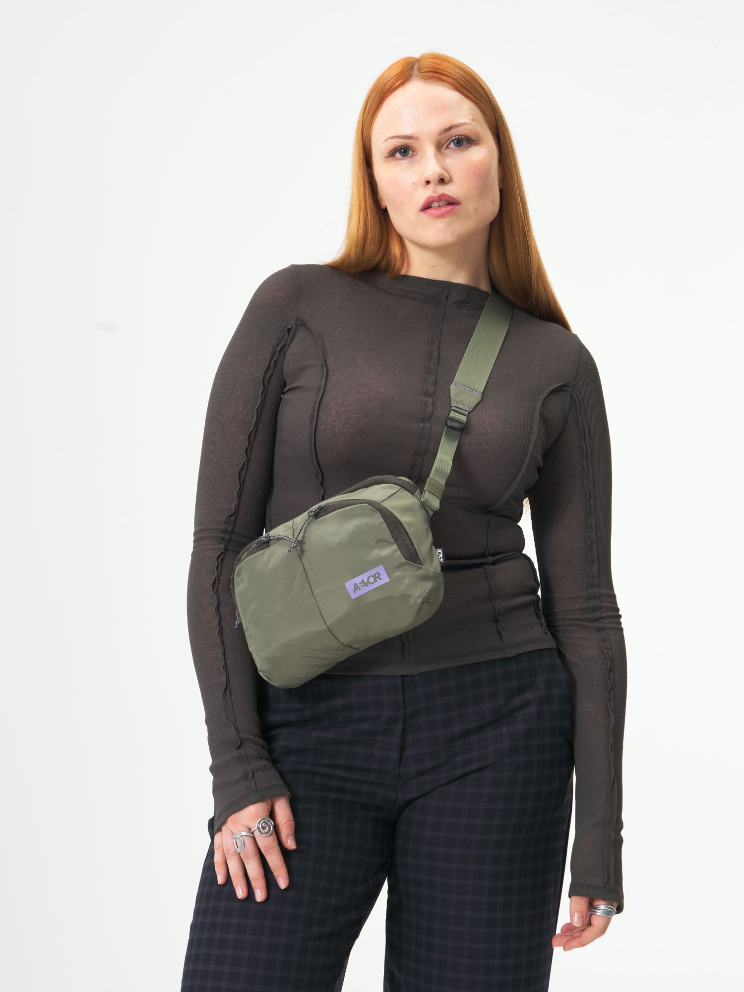 aevor-sacoche-bag-umh-ngetasche-ripstop-violett-sage-4-l image 6