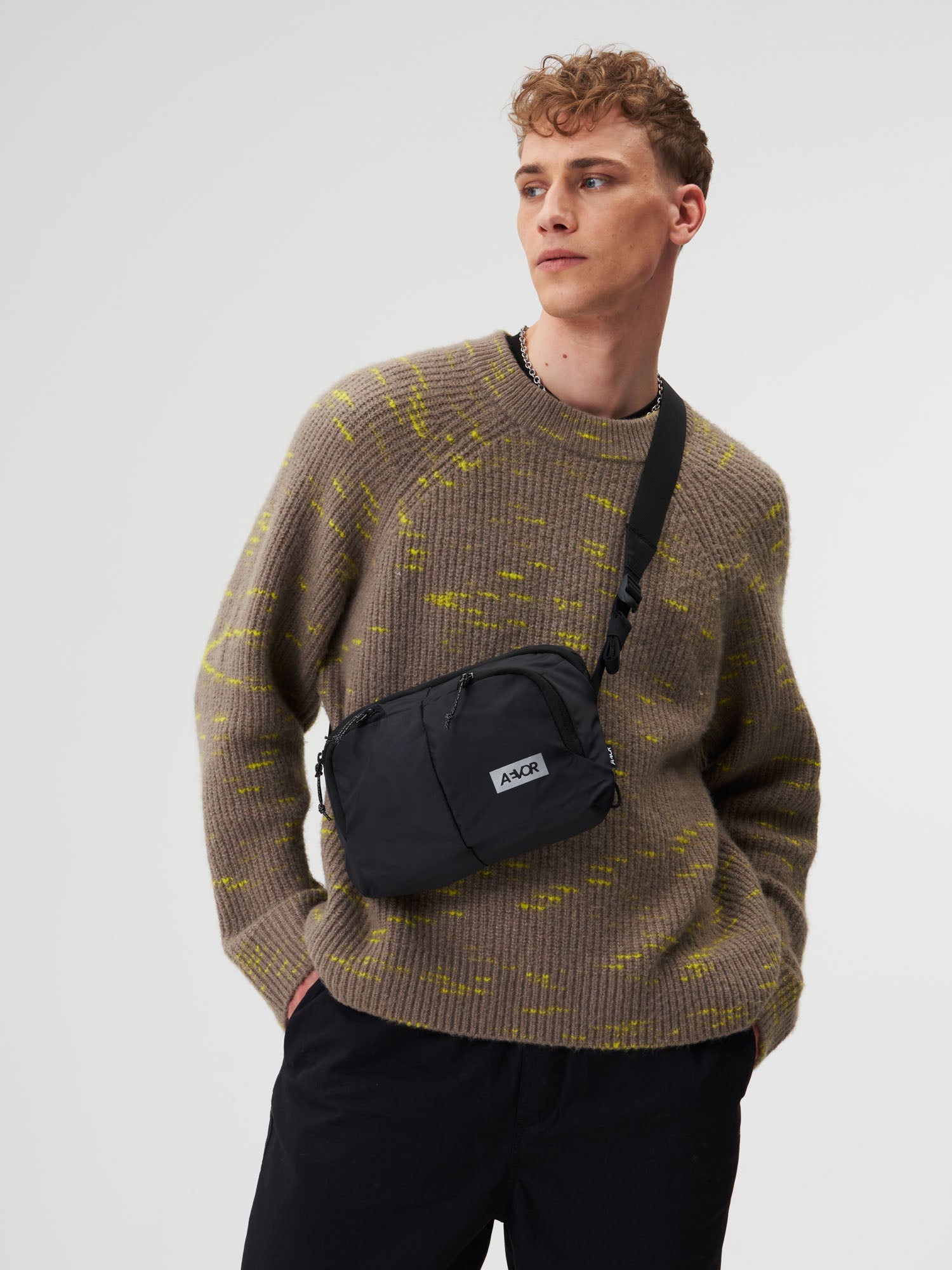 aevor-sacoche-bag-umh-ngetasche-4l-ripstop-black image 2