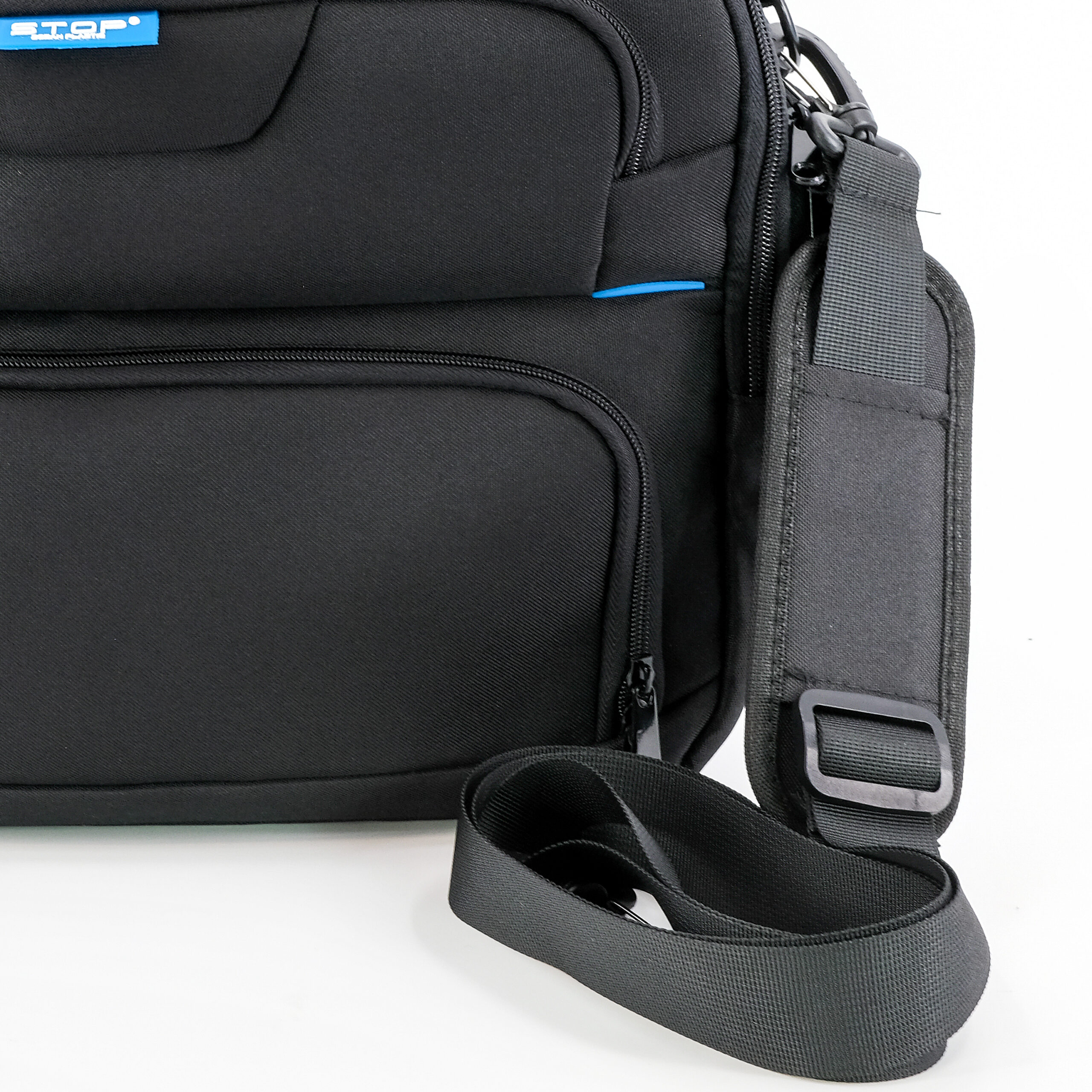 alumaxx-nias-3in1-lockerbag-rpet-15-6-zoll-schwarz image 3