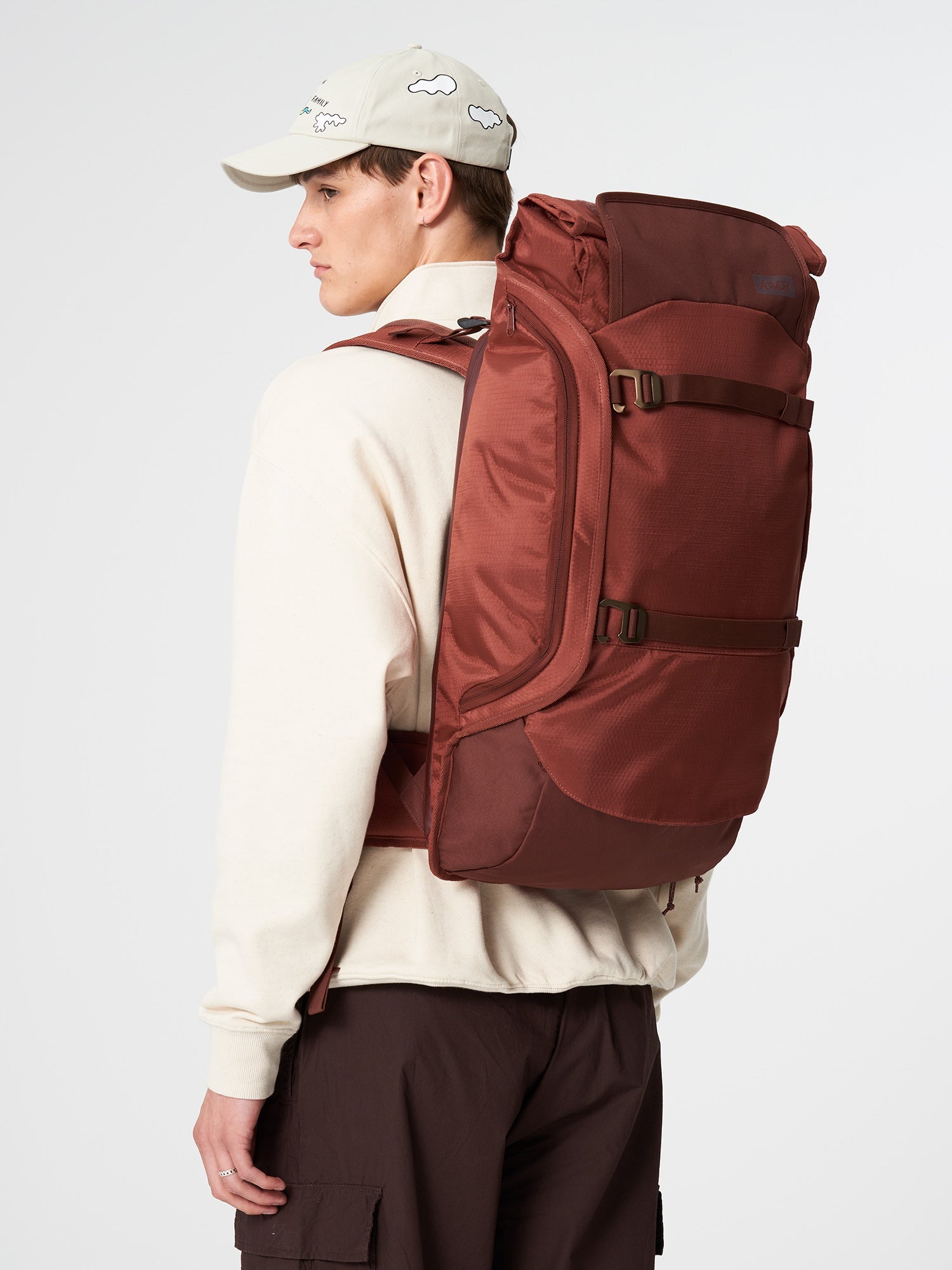 aevor-travel-pack-rucksack-proof-mars-38-45-l-handgep-ck image 2