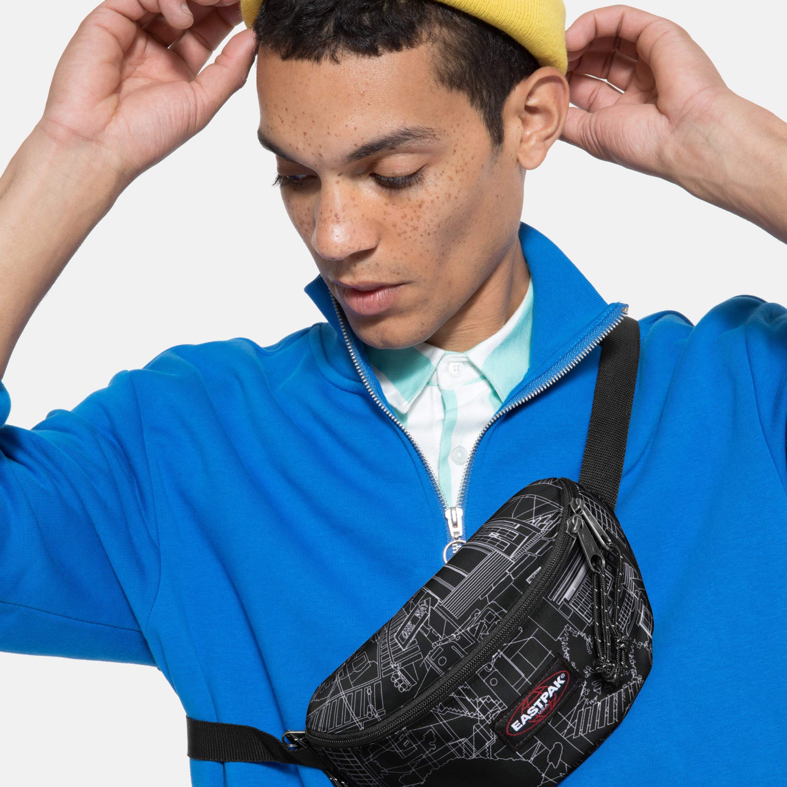 eastpak-springer-g-rteltasche-master-black-2-l-vegan image 6