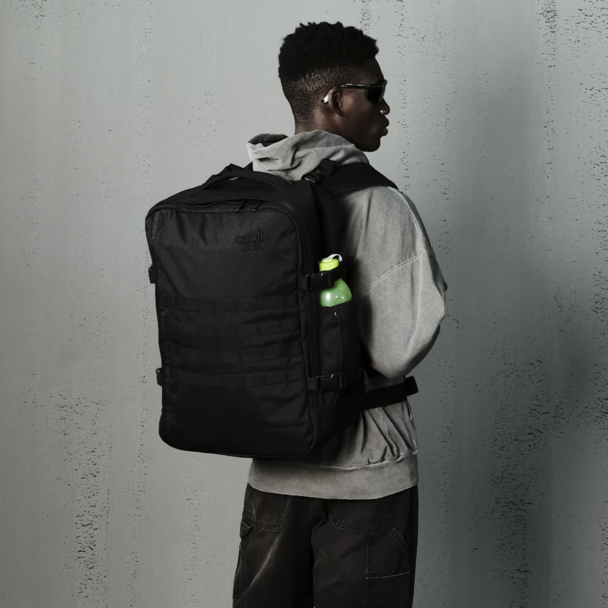 cabin-zero-military-rucksack-28-l-handgep-ck-underseat-schwarz image 2