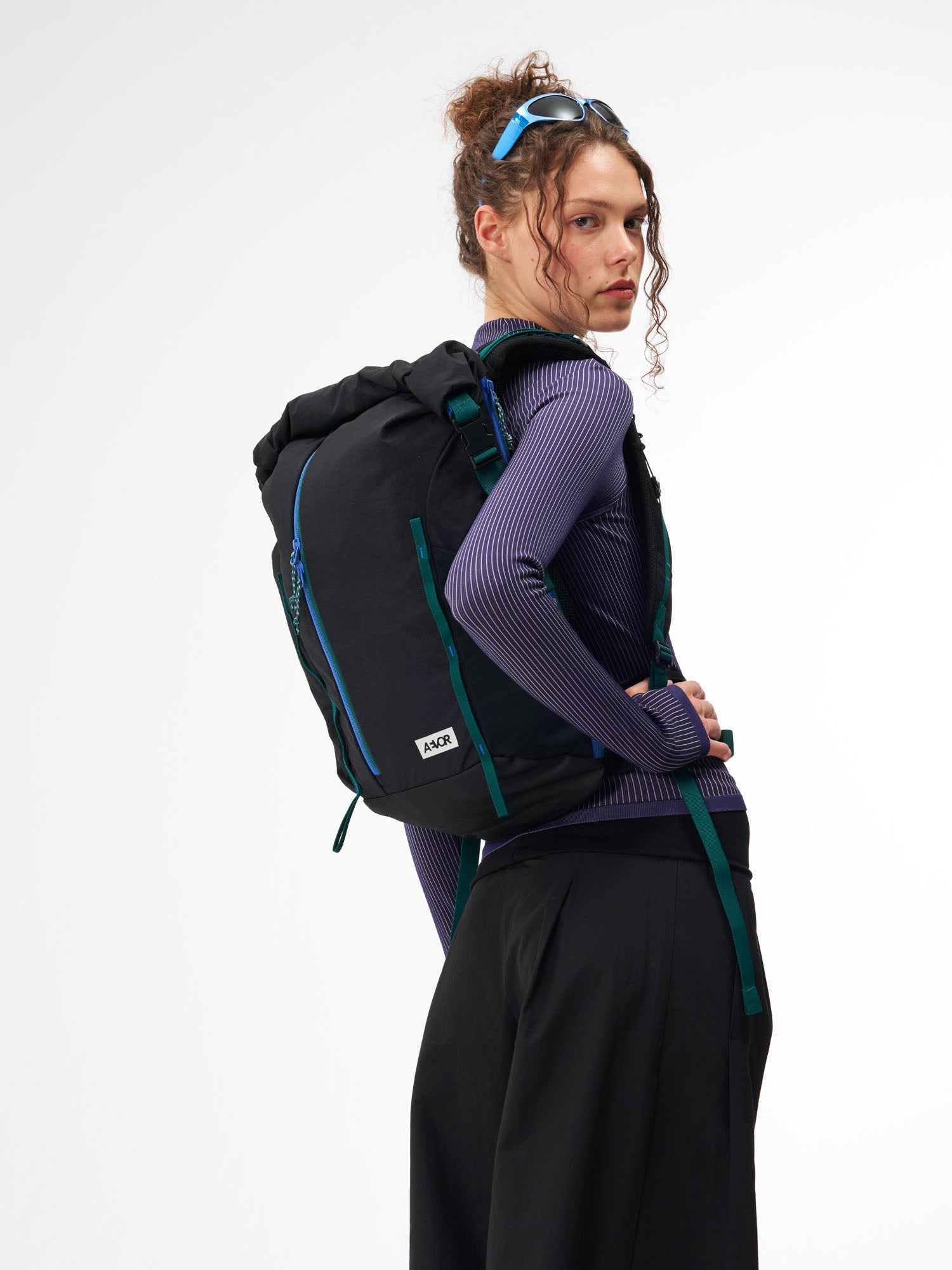 aevor-active-pack-dual-dip-aqua-drift-rucksack-mit-laptopfach image 4