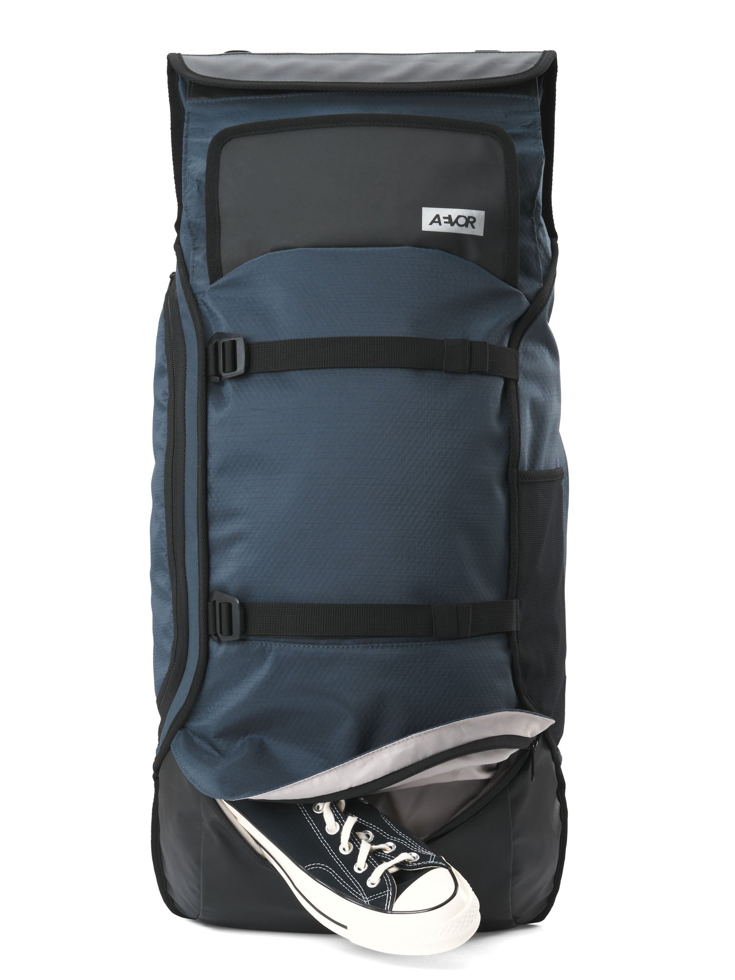 aevor-travel-pack-rucksack-proof-petrol-38-45-l image 4