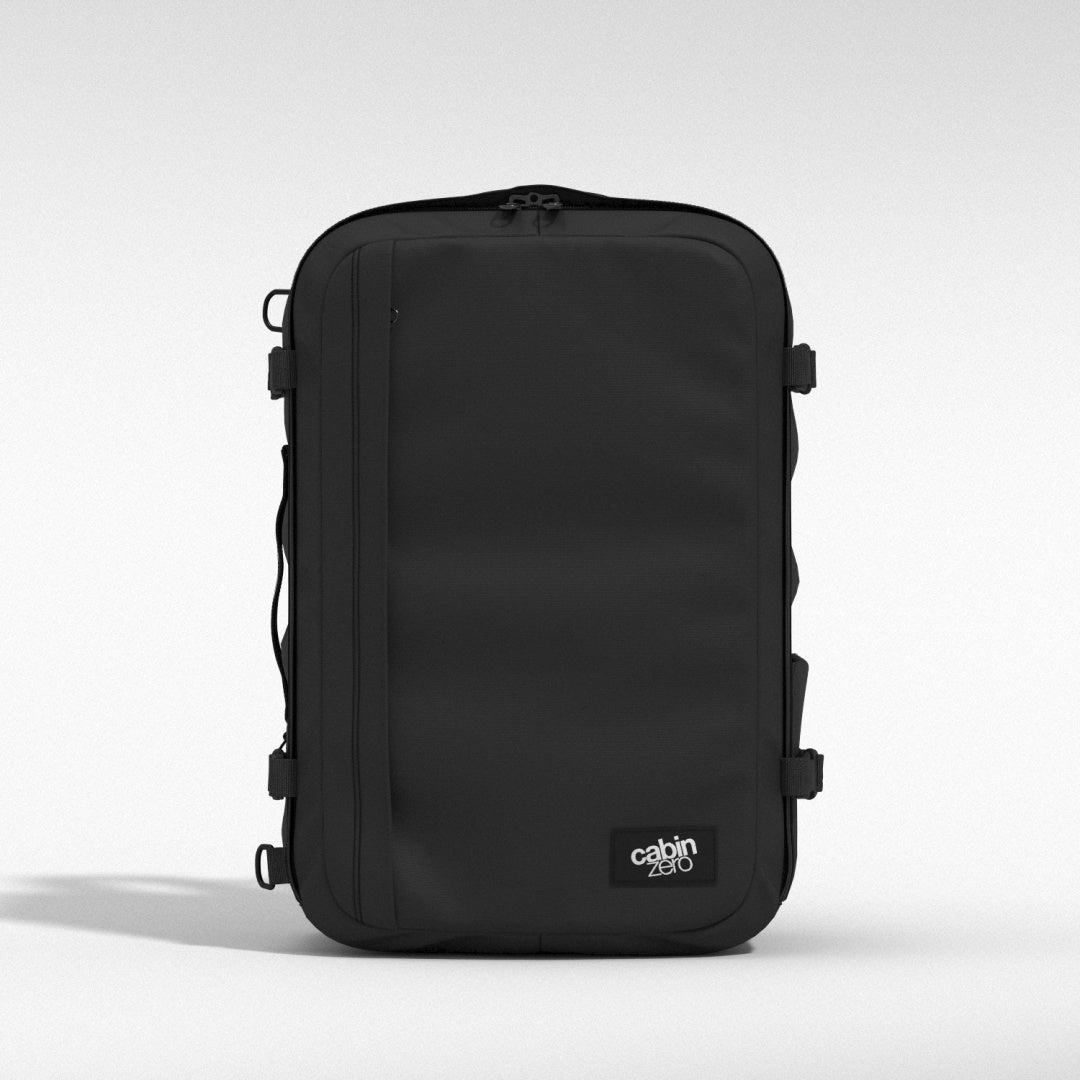 cabin-zero-classic-plus-rucksack-42l-schwarz-reiserucksack image 1