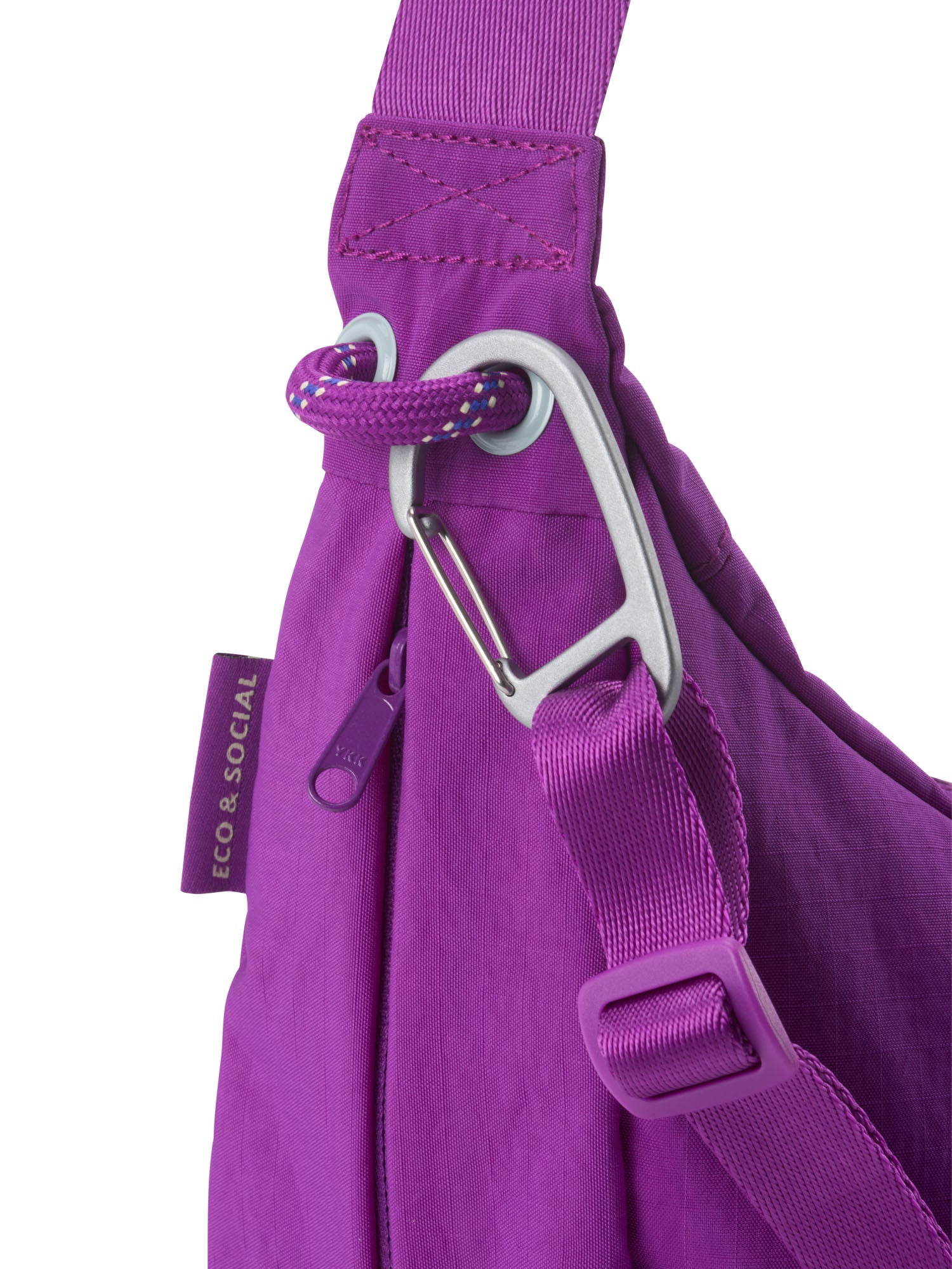 aevor-sling-bag-bauchtasche-electric-fuchsia-5-5l image 3