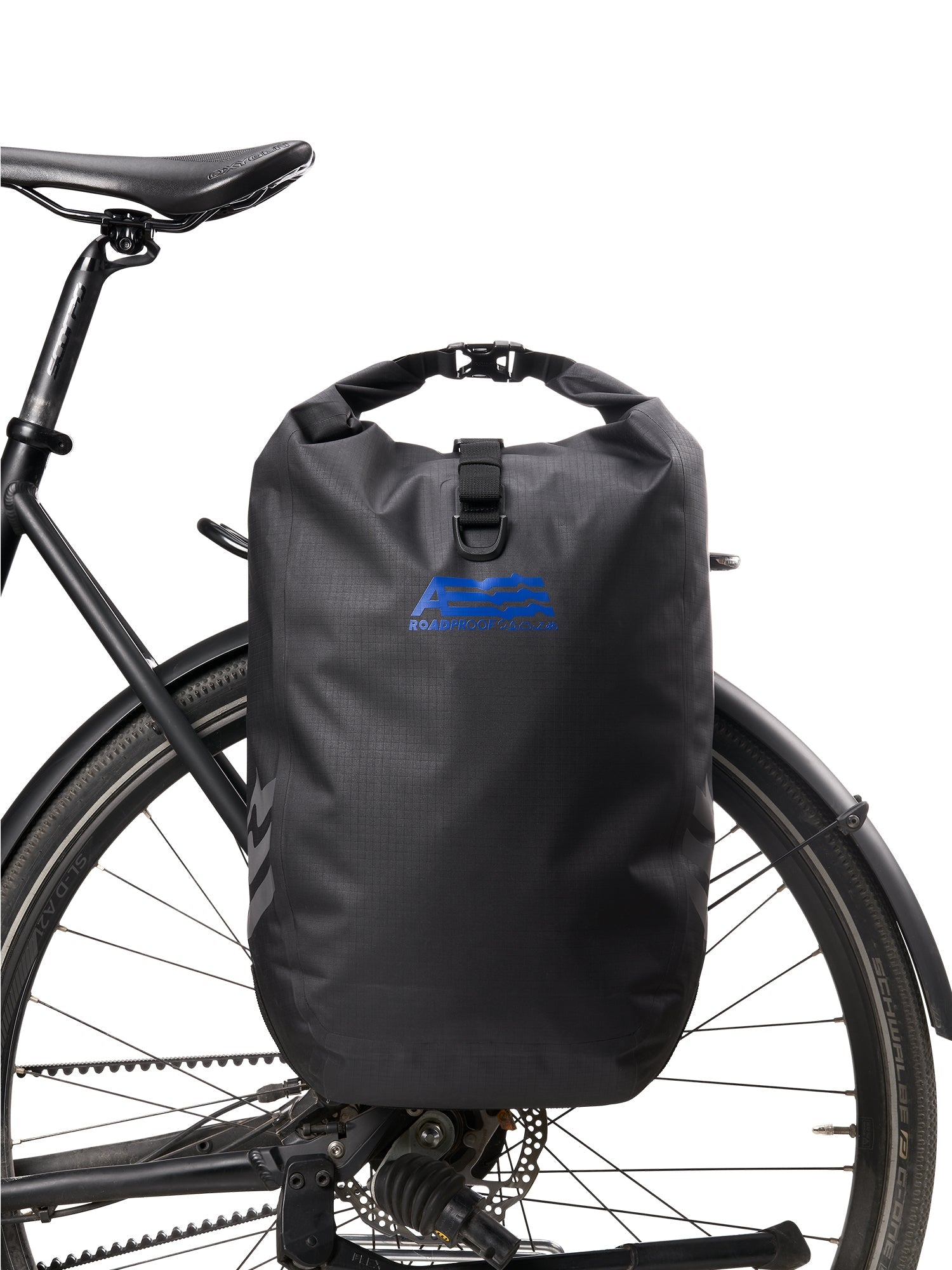 aevor-pannier-pack-road-proof-black-fahrradtasche-21-liter image 3