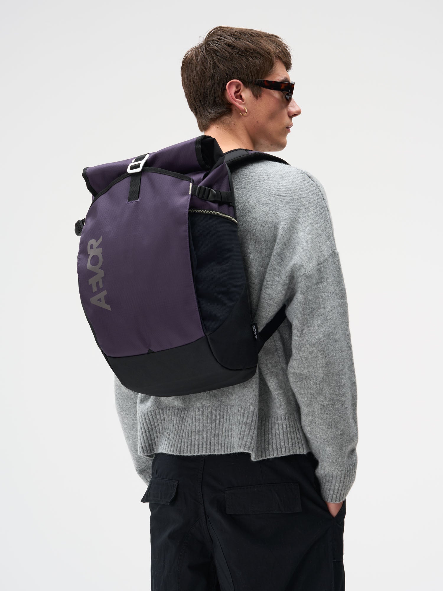 aevor-roll-pack-2-0-rucksack-proof-phantom-purple-rolltop image 2