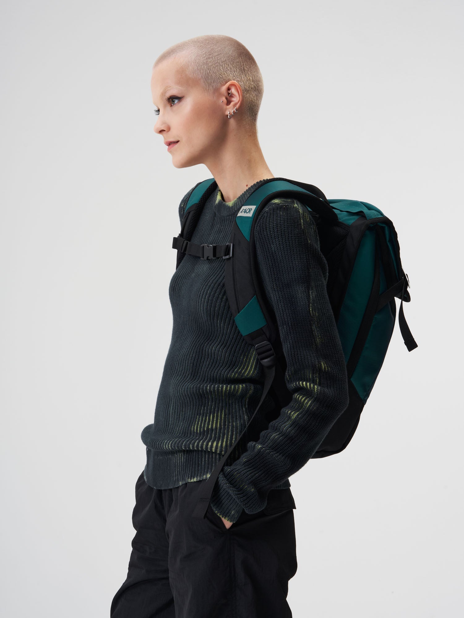 aevor-daypack-rucksack-18-l-proof-evergreen-erweiterbar image 7