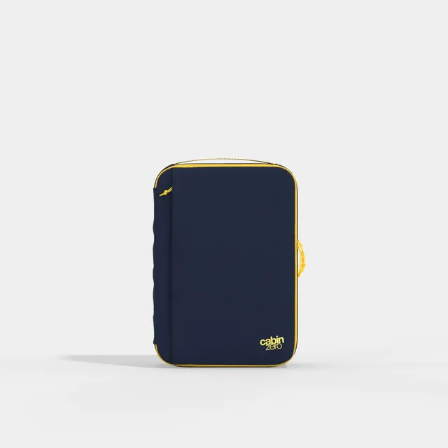 cabin-zero-packing-cubes-classic-tech-cube-packw-rfel-absolute-black image 1