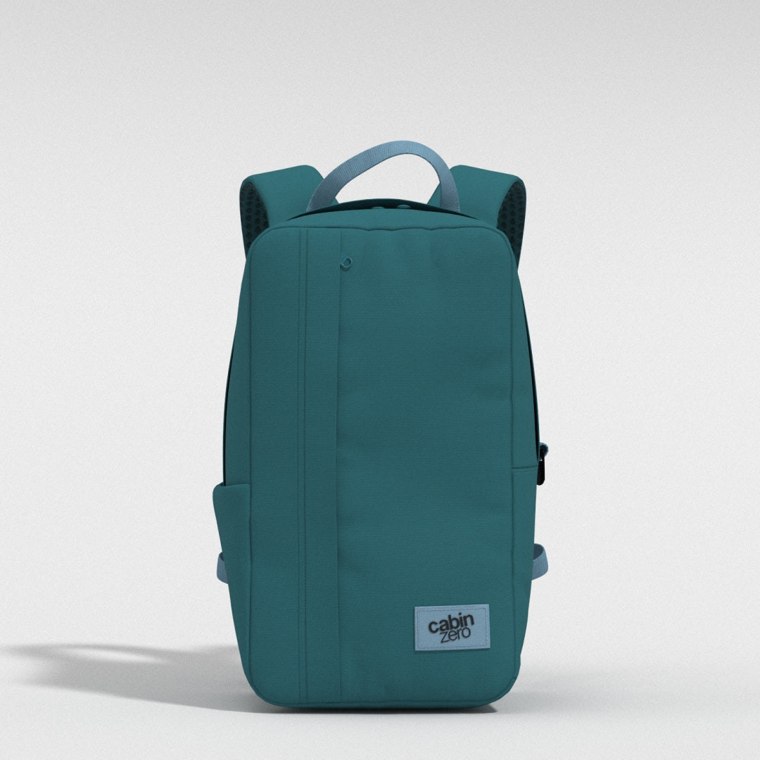 cabin-zero-classic-flight-rucksack-12l-schwarz-daypack image 6