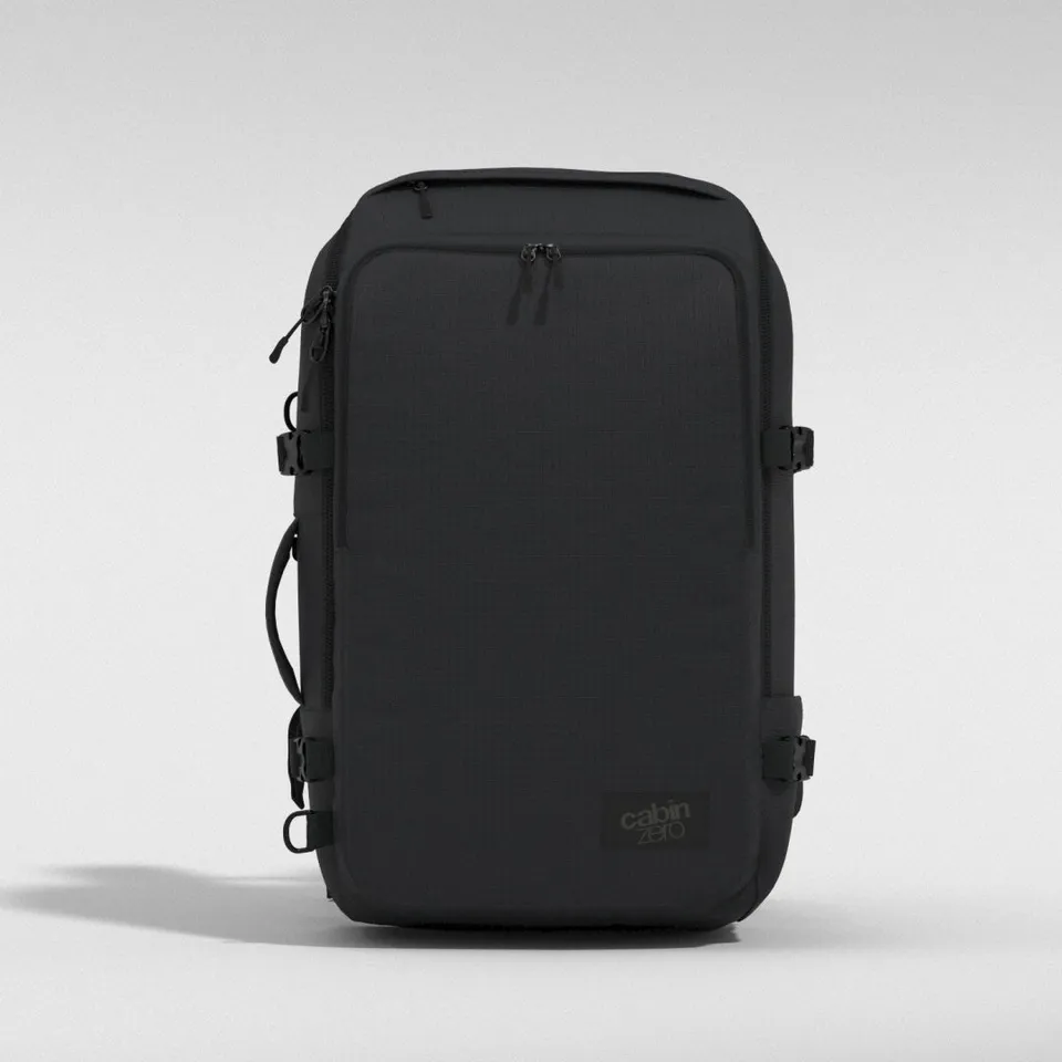 cabin-zero-adv-pro-rucksack-42l-schwarz-reiserucksack image 1