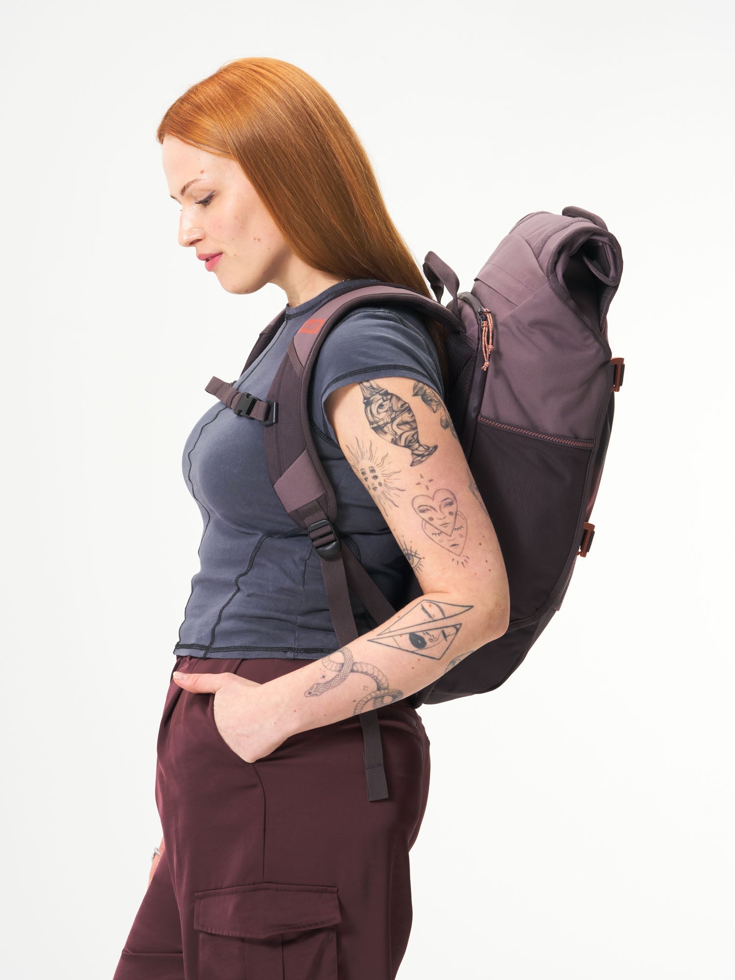 aevor-trip-pack-rucksack-proof-bleach-dye-26-33-l-mit-laptopfach image 6