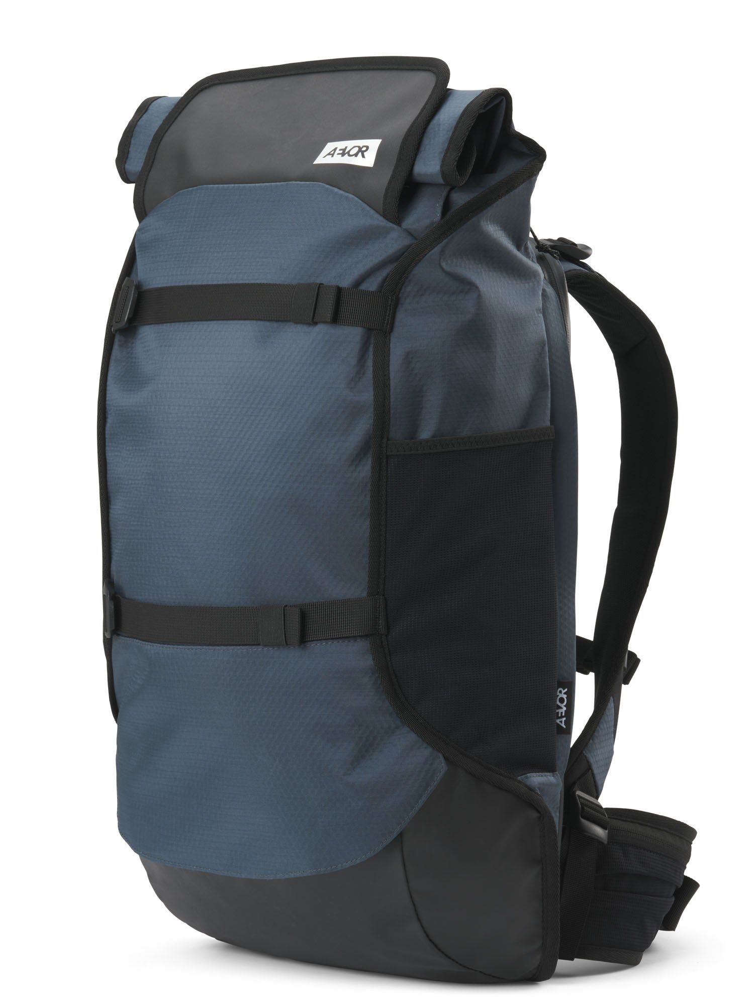 aevor-travel-pack-rucksack-proof-petrol-38-45-l image 8