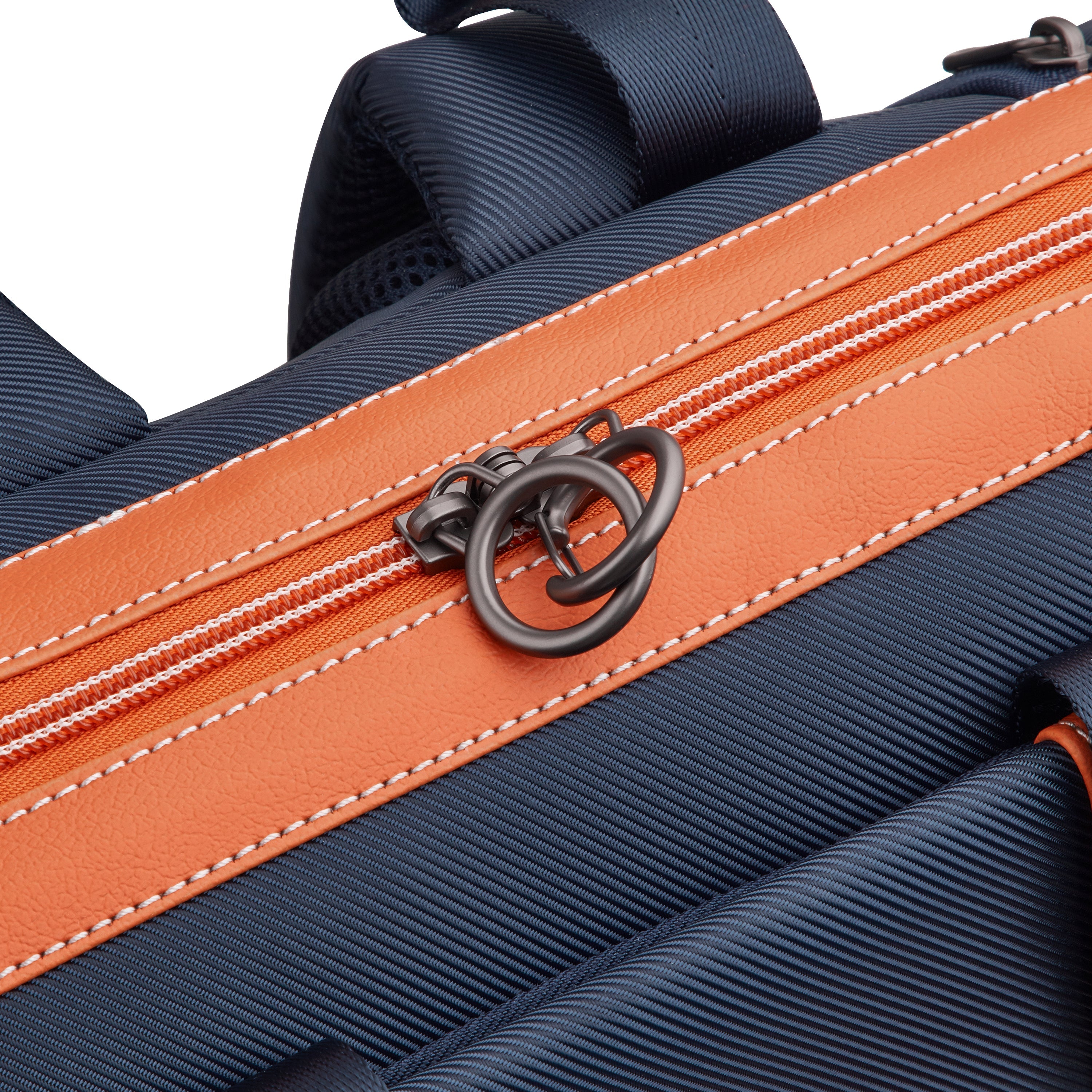 delsey-cadence-soft-rucksack-26l-navy-laptop image 5