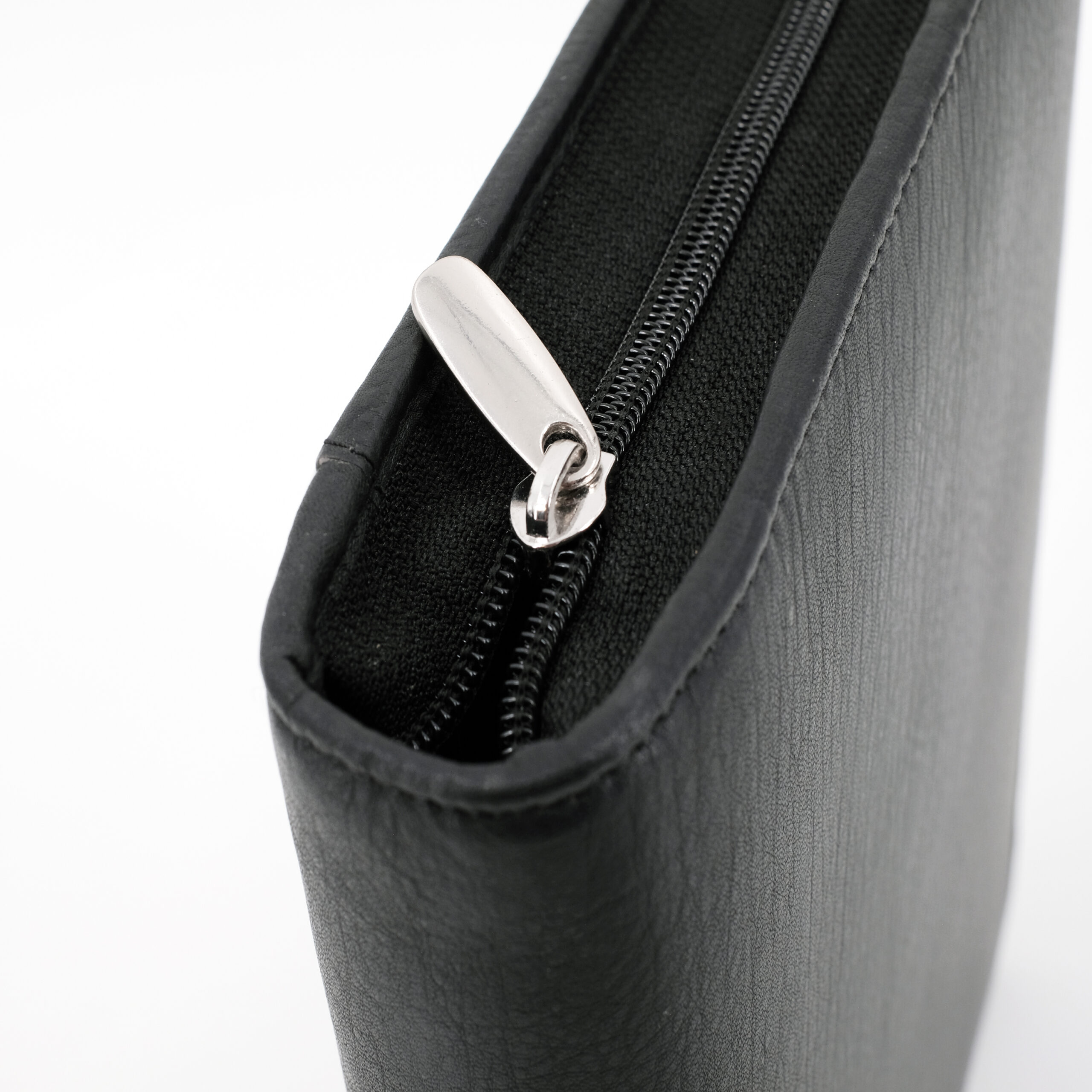 alumaxx-systemplaner-a5-leder-schwarz-mit-reissverschluss image 5